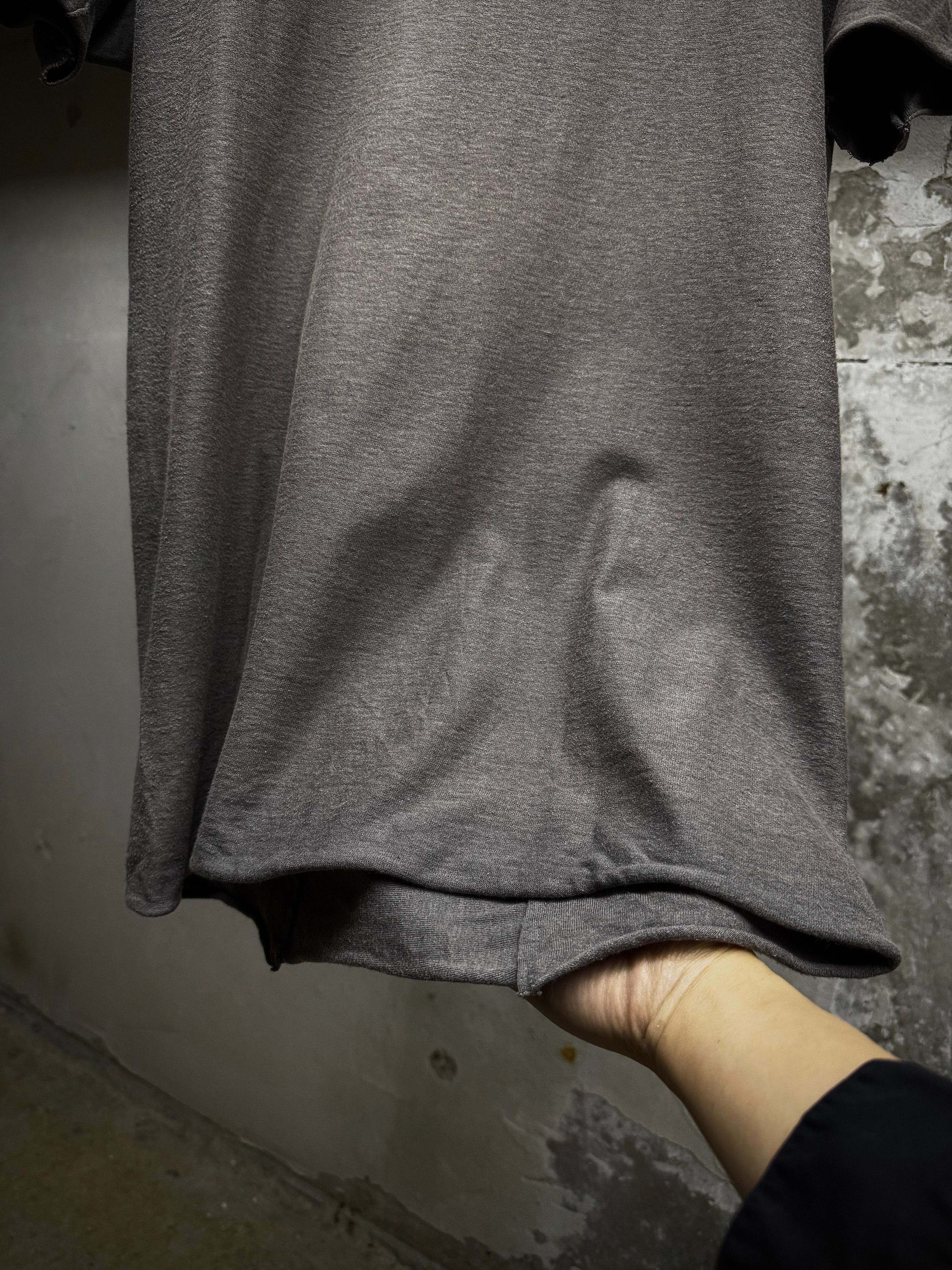 Devoa DEVOA 2010s Gradient Grey Raglan Anatomical T-shit Size US M / EU 48-50 / 2 - 4 Thumbnail