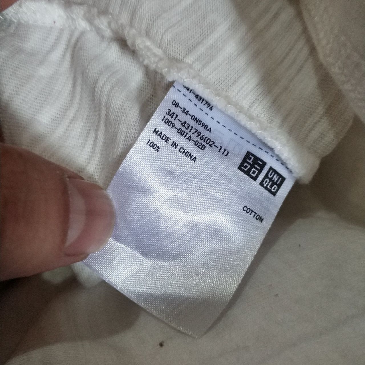 Japanese Brand × Uniqlo × Vintage Vintage Uniqlo Omiyage Engimono Tee T-Shirt Large Excellent Size US L / EU 52-54 / 3 - 6 Thumbnail