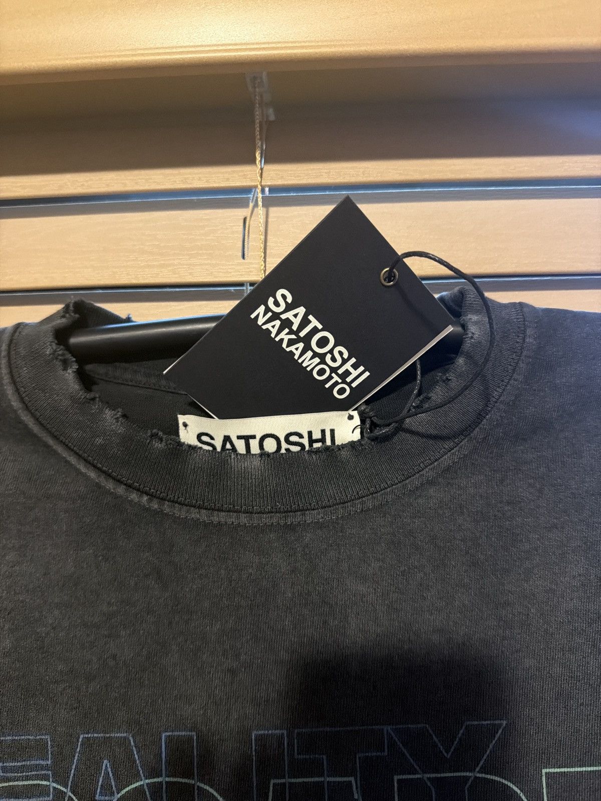 Satoshi Nakamoto Satoshi Nakamoto “Escape Reality” XXL Brand New Size US XXL / EU 58 / 5 - 8 Thumbnail