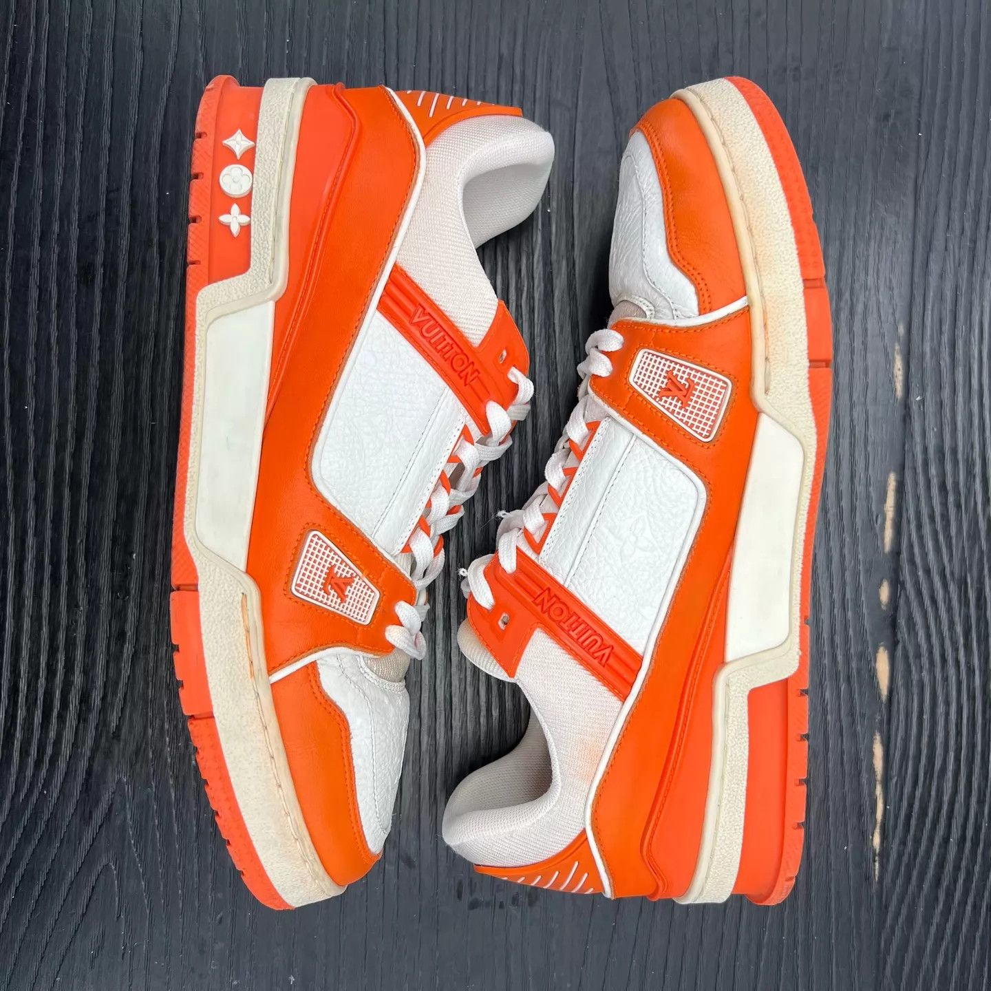 Louis Vuitton LV Trainer White Orange US7 EU41 New Original Box Size US 8 / EU 41 - 2 Thumbnail