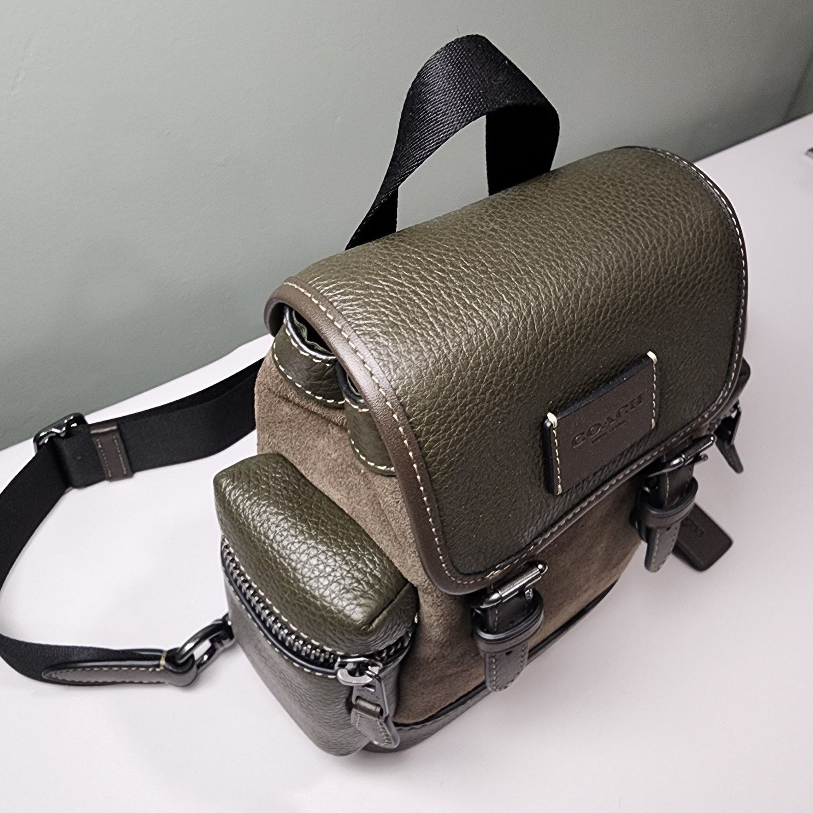 Coach NWT Coach CCE79 Sprint Sling Pack Suede Bag Uniform Green Size ONE SIZE - 4 Thumbnail