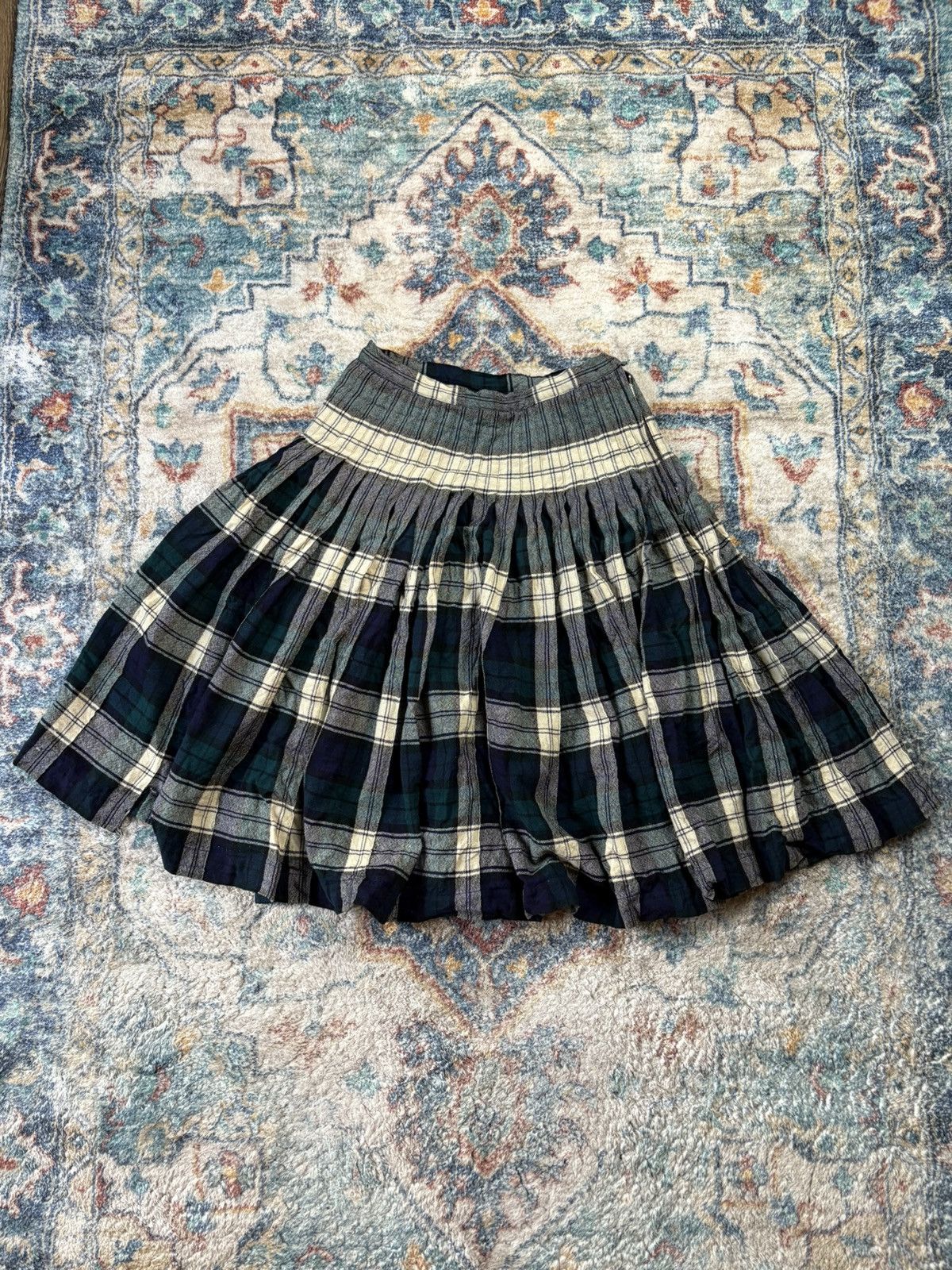 Vintage Vintage 70s Plaid Skirt Size 27 Size 27" / US 4 / IT 40 - 1 Thumbnail