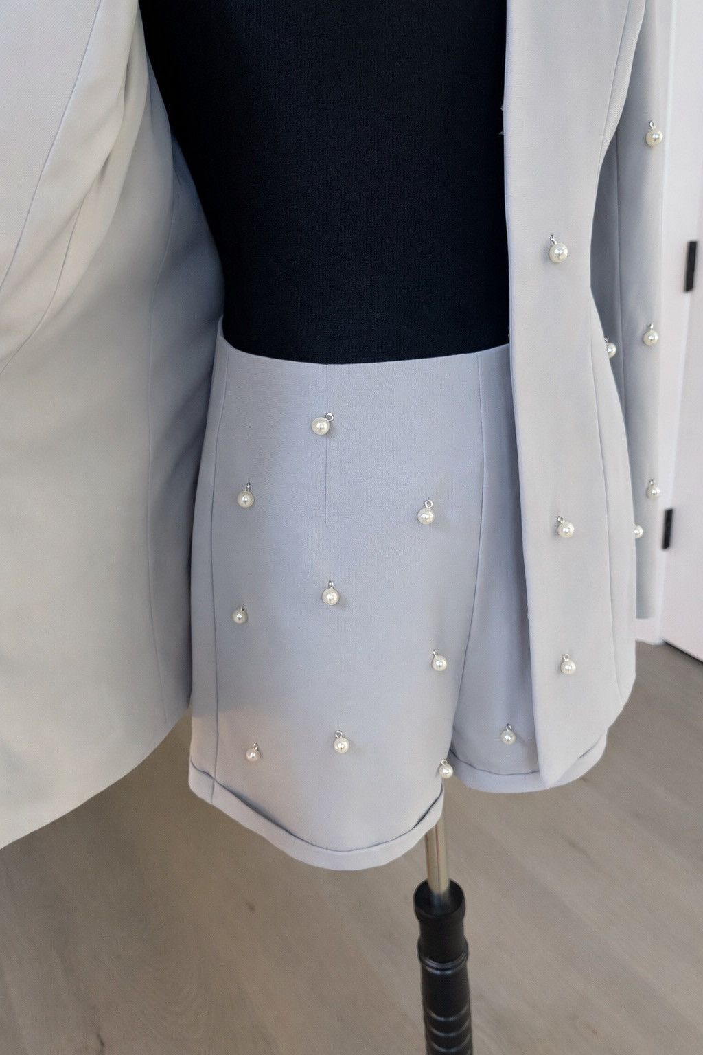 Other Light grey blazer set with shorts Size S / US 4 / IT 40 - 3 Thumbnail