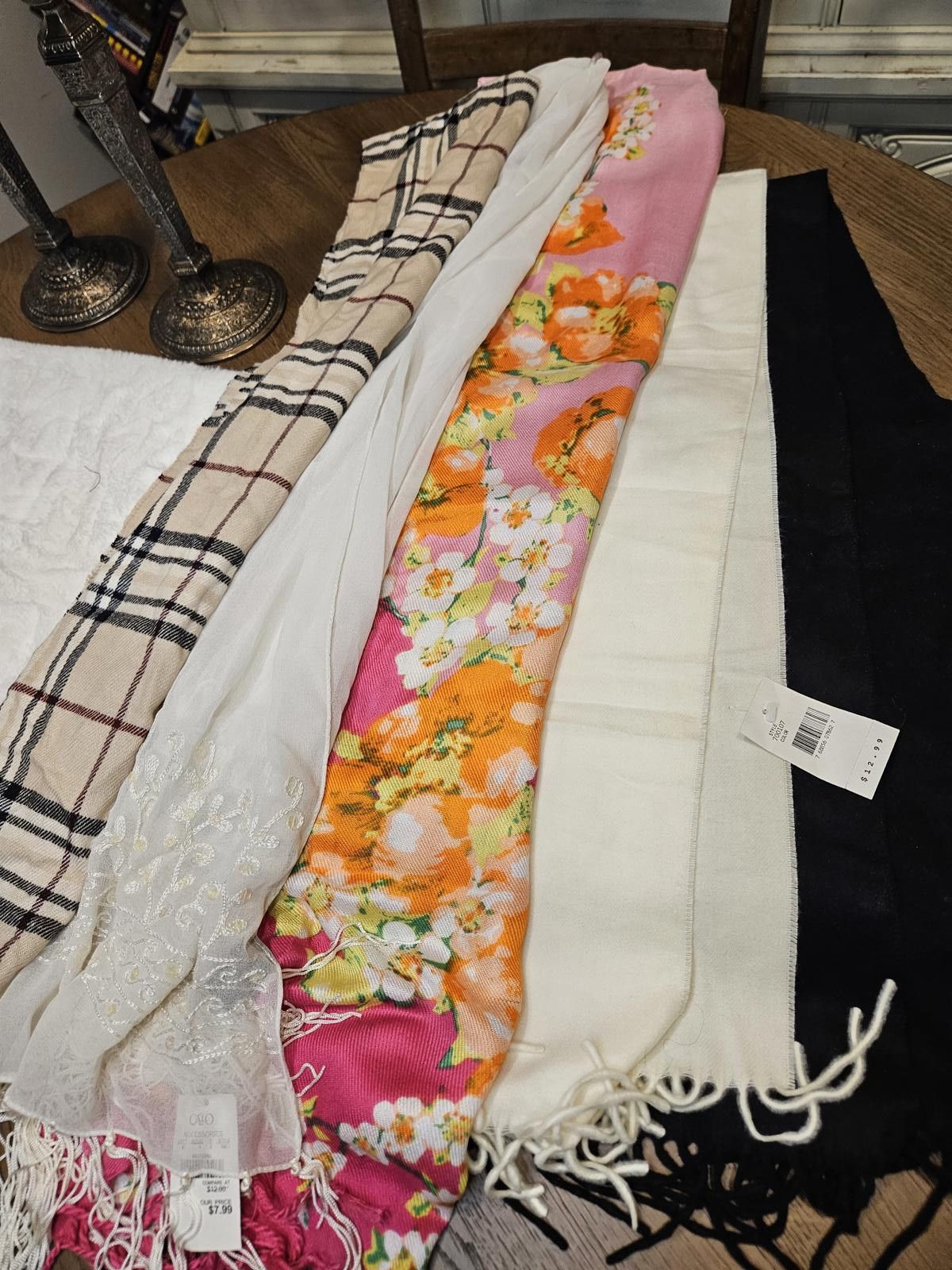 Designer Lot of 5 Assorted Scarves - Elegant Styling #503 Size ONE SIZE - 1 Thumbnail