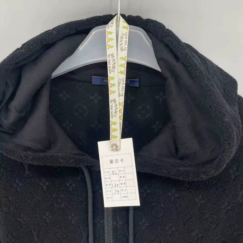 Louis Vuitton Louis Vuitton Full print jacket Size US XL / EU 56 / 4 - 6 Thumbnail