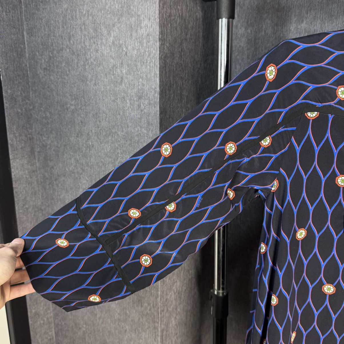Kenzo Kenzo x H&M Pure Silk Dress Logo Print Size S Rare Collab Size S / US 4 / IT 40 - 8 Thumbnail