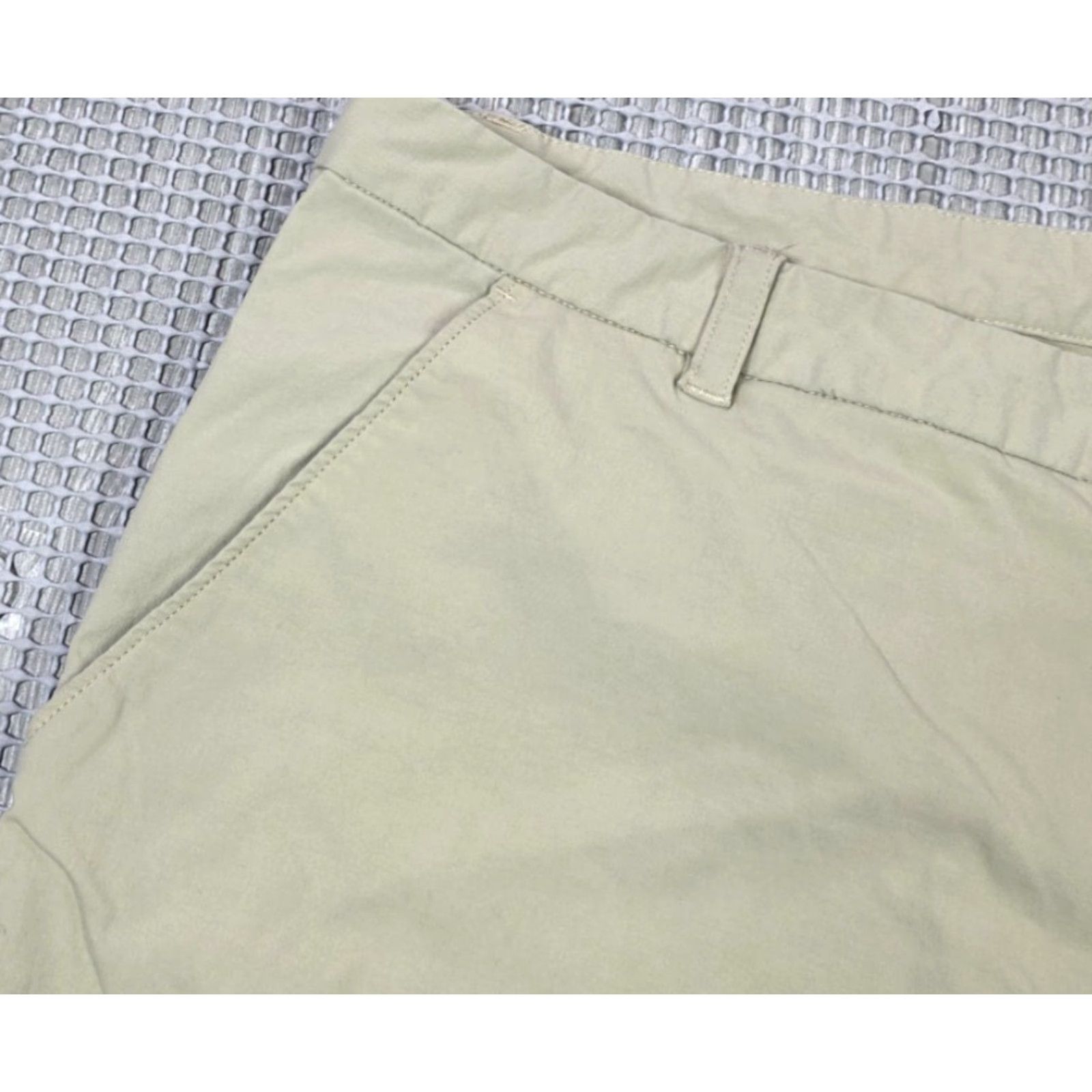 Oakley Oakley Pants Men 40x31 Regular Fit Performance Outdoors Trek Logo Beige Stretch Pants Size US 40 / EU 56 - 7 Thumbnail