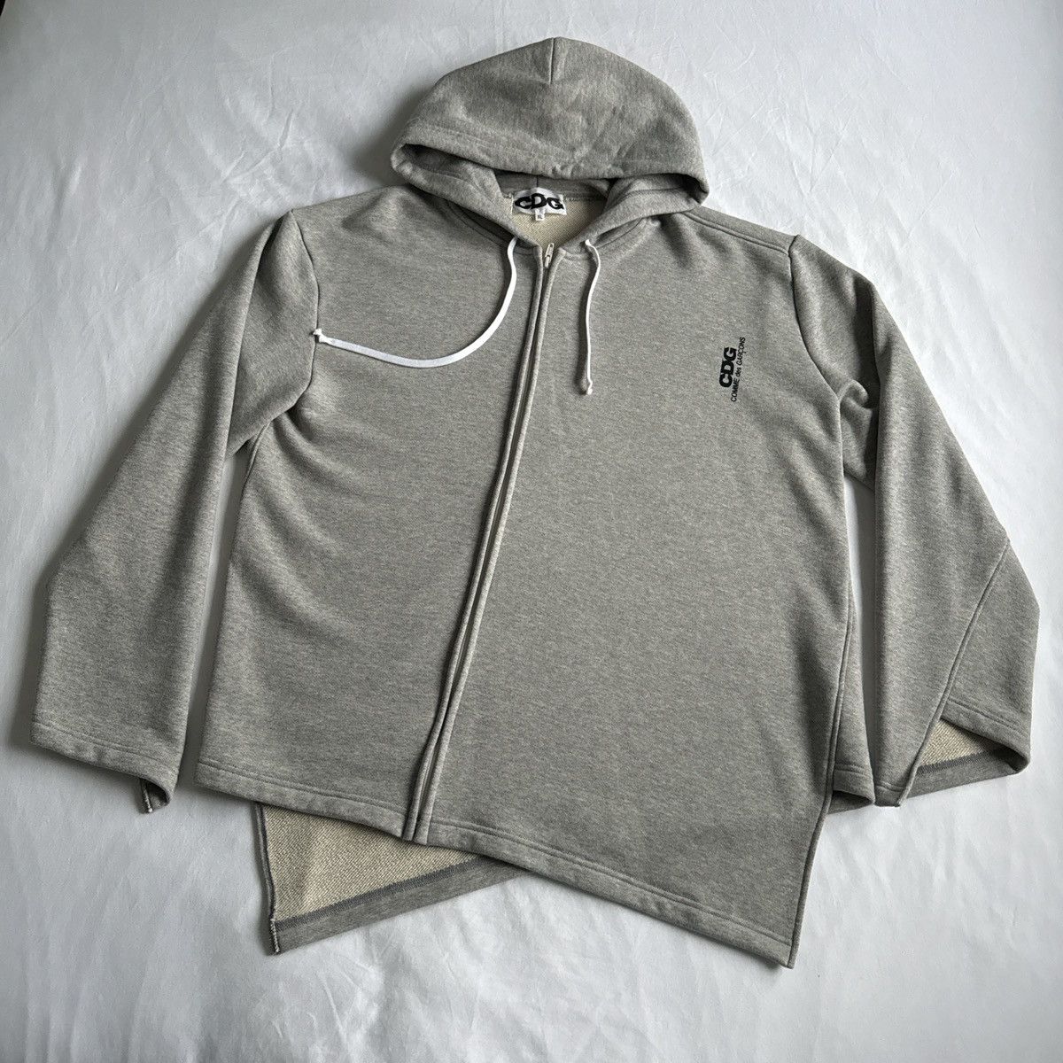 CDG by Comme des Garcons Comme Des Garçons CDG Twisted Hoodie Asymmetrical Grey XL Size US XL / EU 56 / 4 - 4 Thumbnail