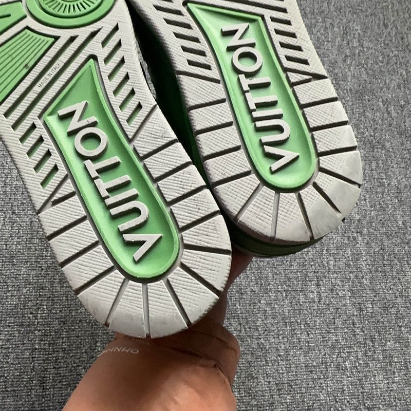 Louis Vuitton Louis Vuitton Low-Top Sneakers in Gray Green -2508 Size US 9.5 / EU 42-43 - 6 Thumbnail