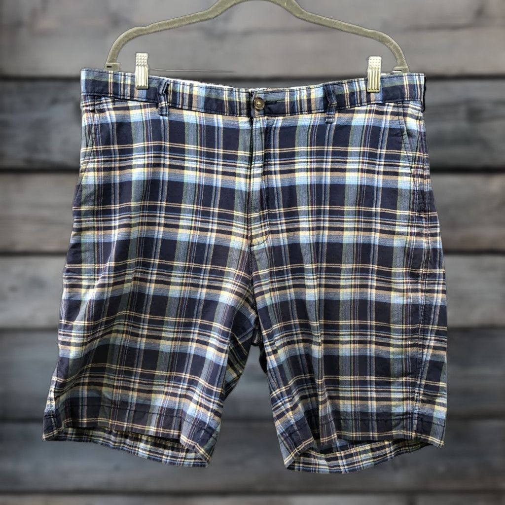 Lands' End Lands' End Chino Shorts Mens 38 Traditional Fit Blue Plaid 9'' Inseam Cotton Flat Front Casual Shirt? Size US 38 / EU 54 - 1 Thumbnail