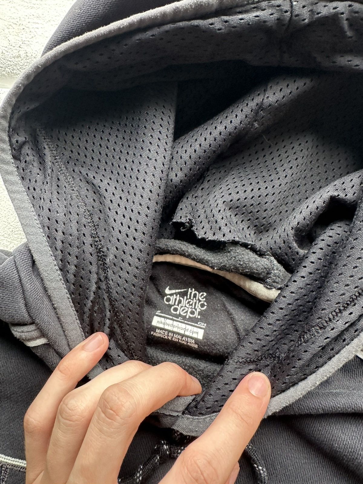 Nike VNTG🚨 Y2K Nike ATHLETIC DEPT Hoodie Big Logo drill faded Size US S / EU 44-46 / 1 - 5 Thumbnail