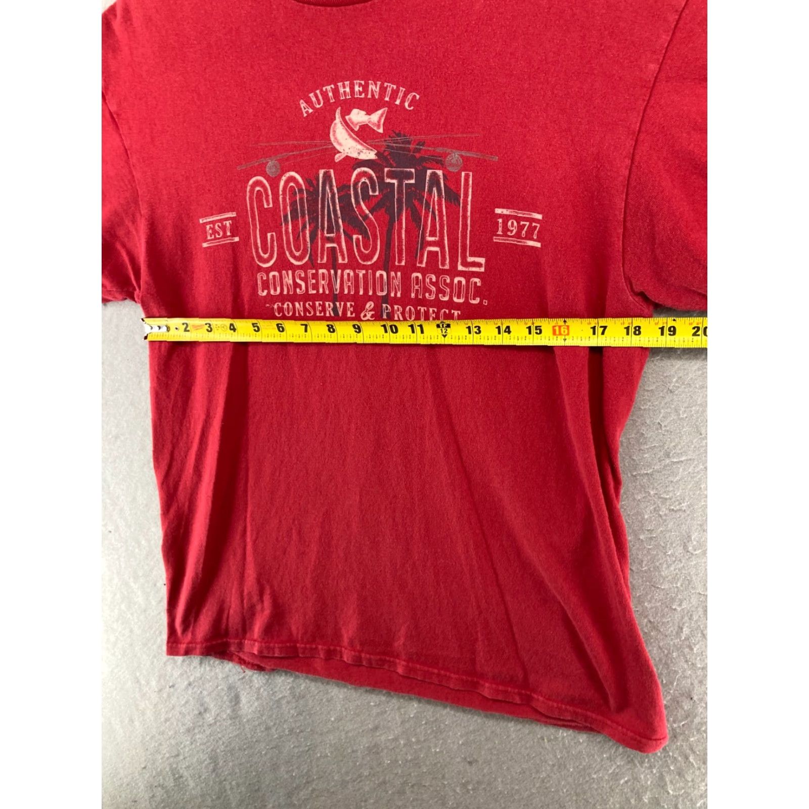Vintage Coastal Mens TShirt L Red Fishing Palm Tree Coastal Conservation Association Shirt Adult Large Red Fish Outdoor Theme Mascot Size US L / EU 52-54 / 3 - 3 Thumbnail