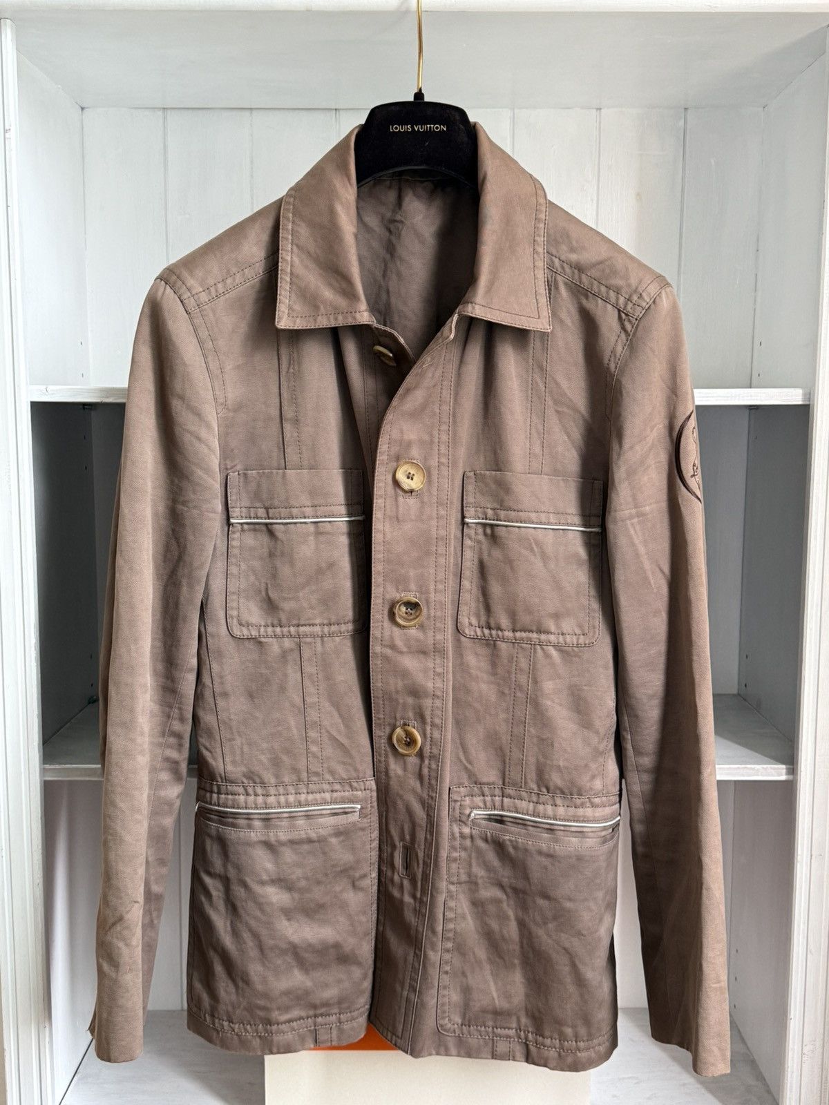Louis Vuitton Louis Vuitton embroidered Overshirt Jacket brown Size US XS / EU 42 / 0 - 1 Thumbnail