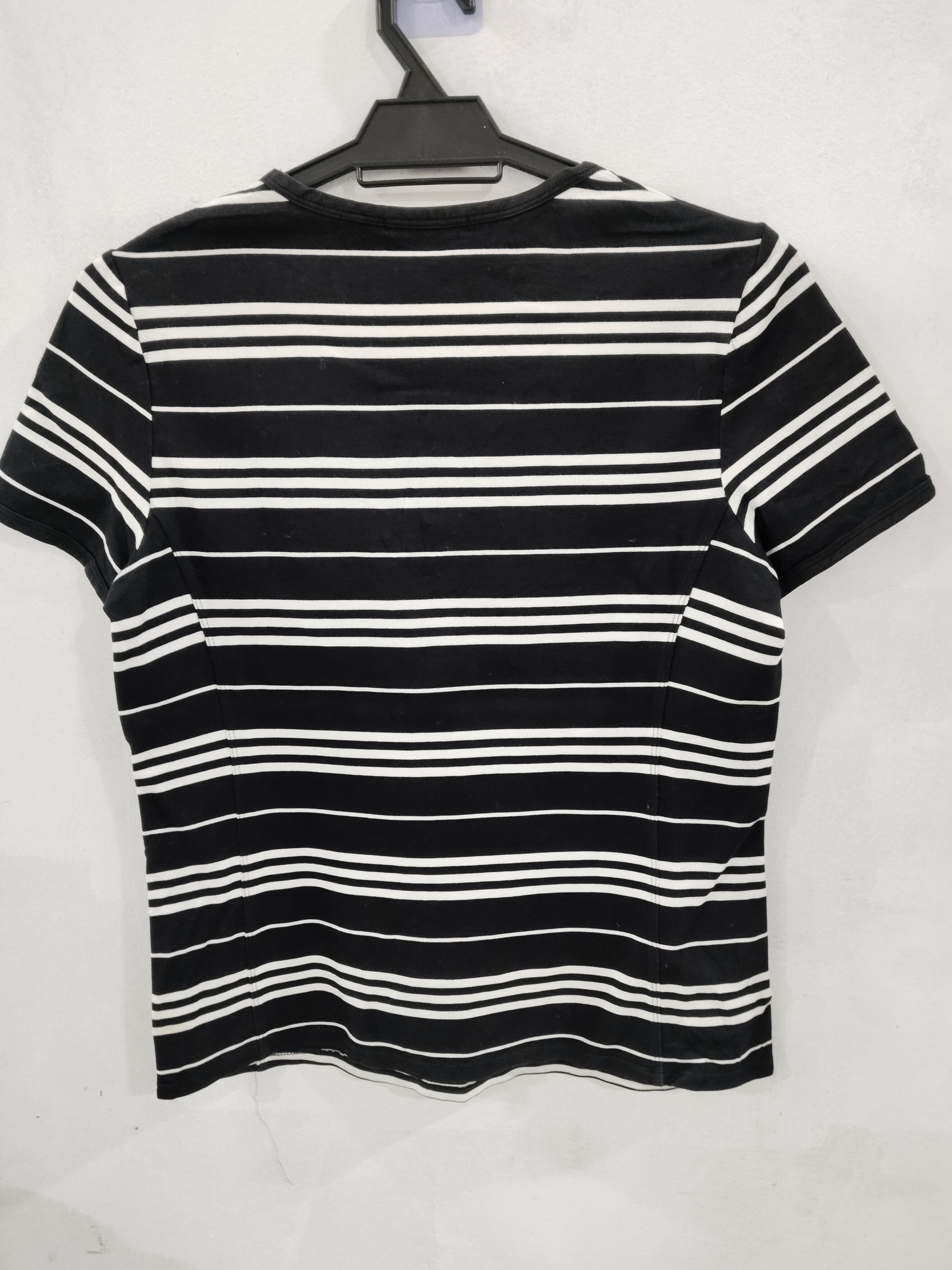 Burberry × Vintage Burberry Strip Tshirt Size S / US 4 / IT 40 - 4 Thumbnail
