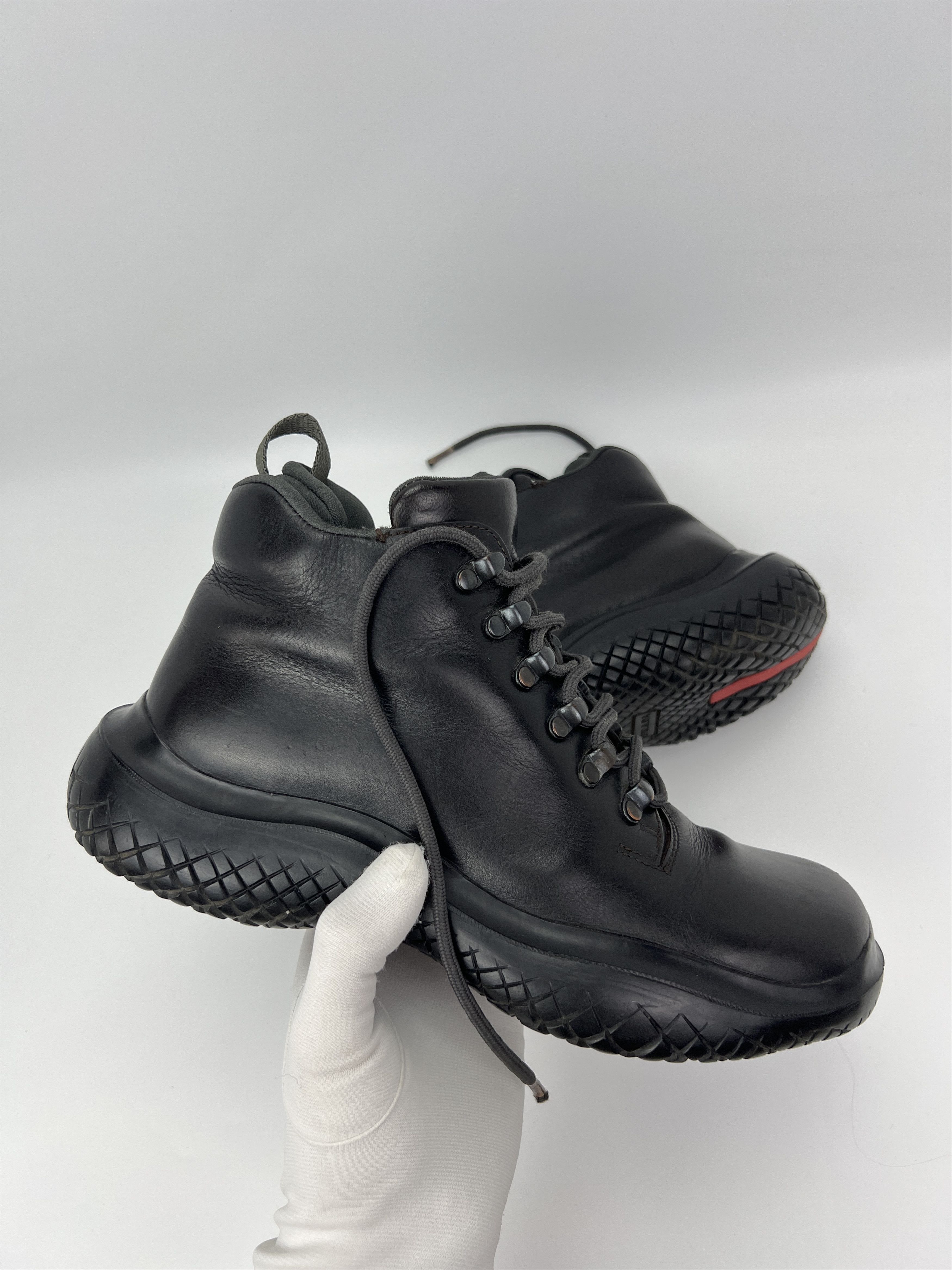 Prada Vintage 00s Prada Combat Black Leather Boots Vibram Italy Size US 7 / IT 37 - 5 Thumbnail