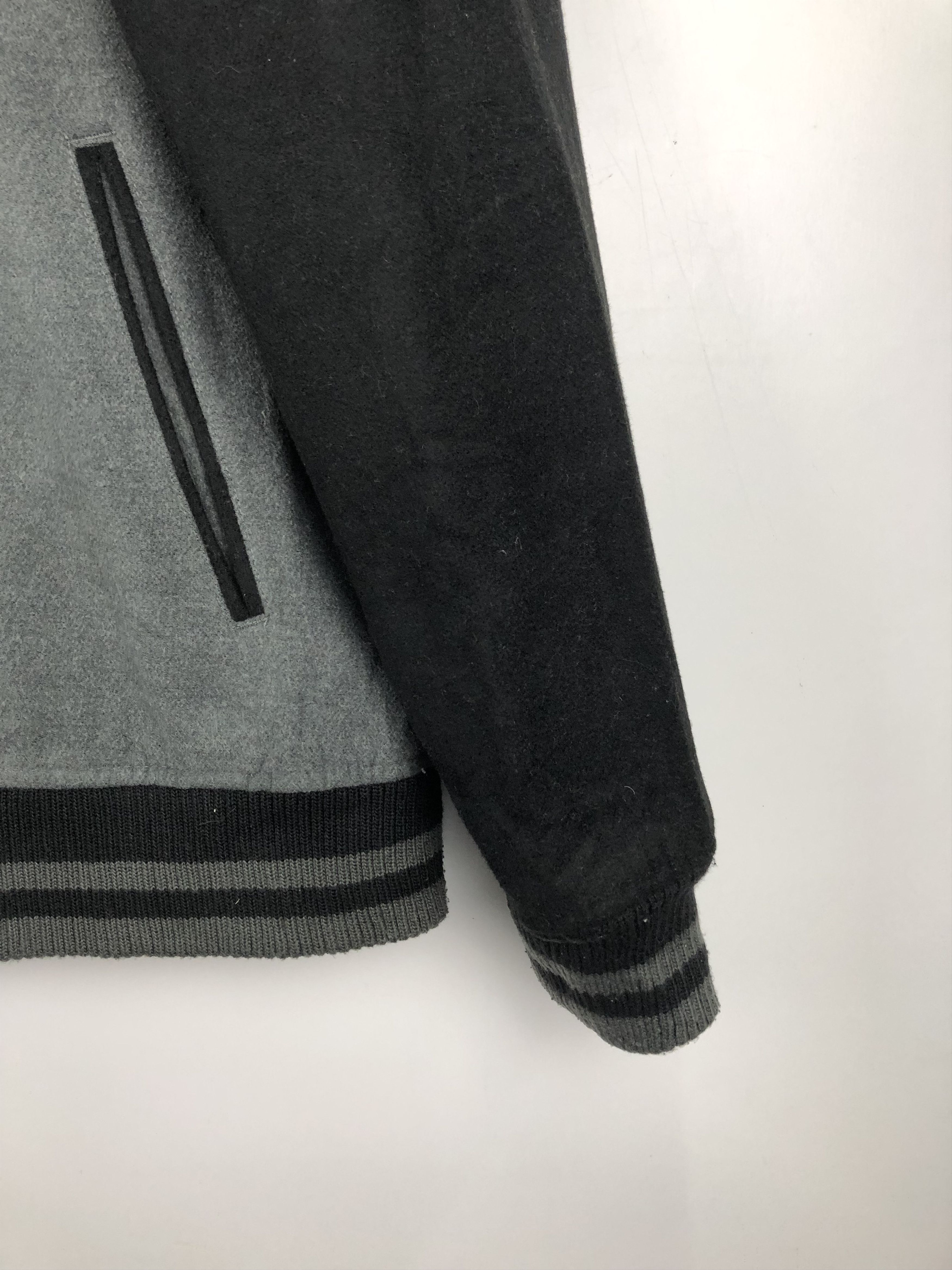 Japanese Brand Vintage Japanese Brand Wool Hoodie Varsity Jacket Size US L / EU 52-54 / 3 - 5 Thumbnail