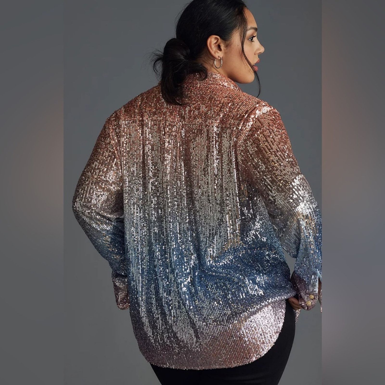 Anthropologie Anthropology Ombré Sequin Buttondown Shirt Blue/Peach size M Size M / US 6-8 / IT 42-44 - 3 Thumbnail
