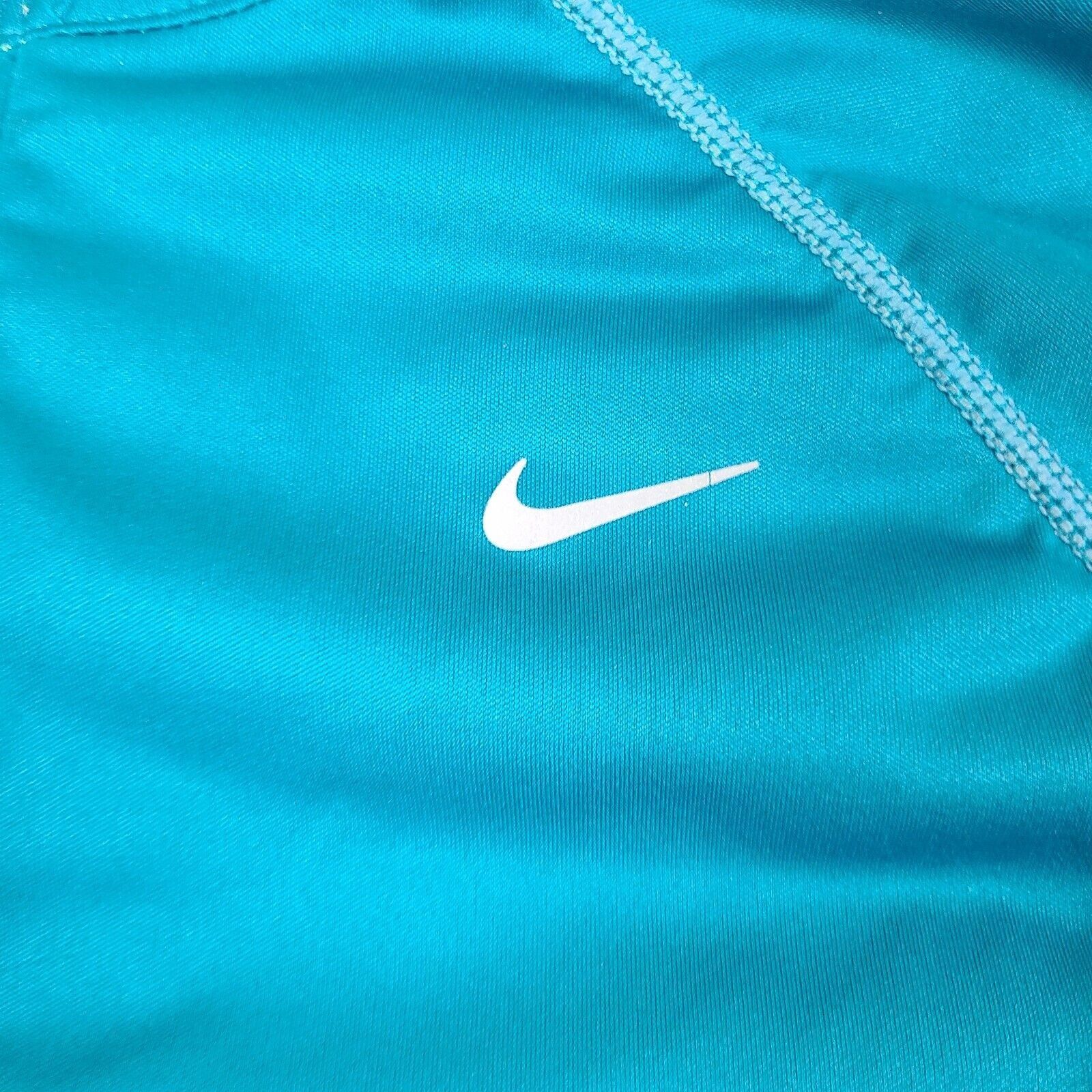 Nike Nike Green Running Jacket with Neon yellow inside Thumb Hole Size M / US 6-8 / IT 42-44 - 2 Thumbnail