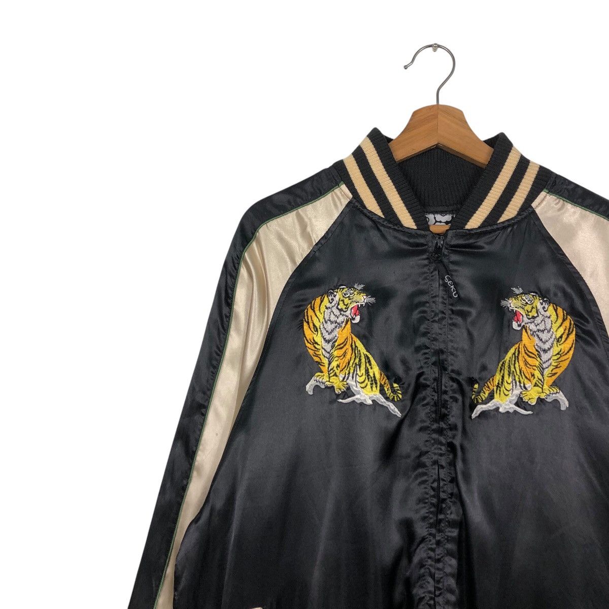 📌Vintage Sukajan Souvenir Jacket Embroidered Studio Hiro