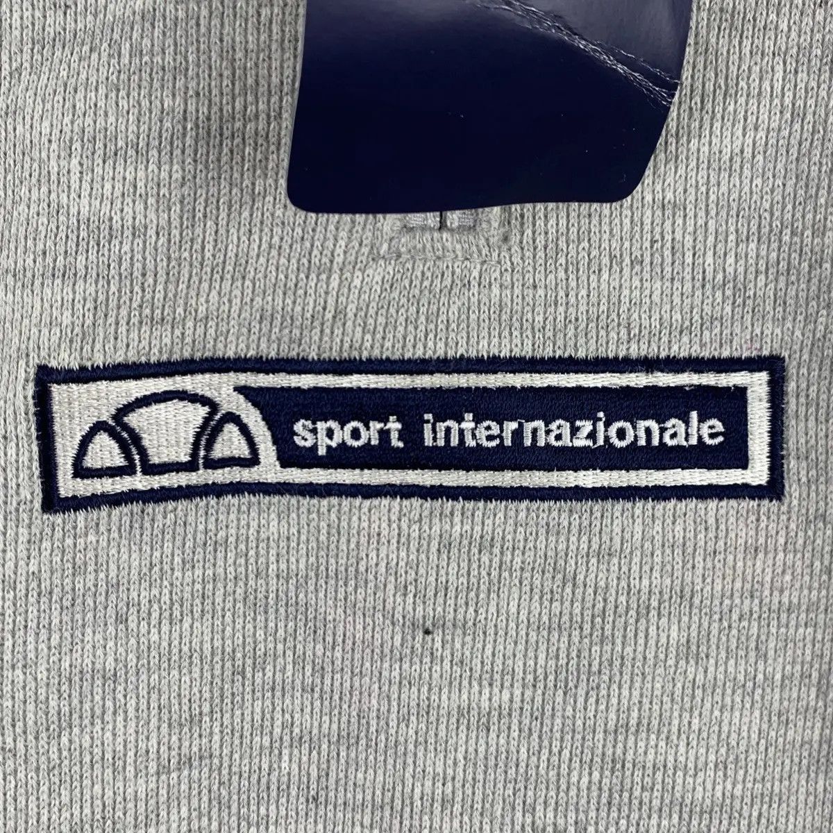 Ellesse Vintage ELLESSE PERUGIA ITALIA Center Logo Henley Sweater Size L / US 10 / IT 46 - 7 Thumbnail