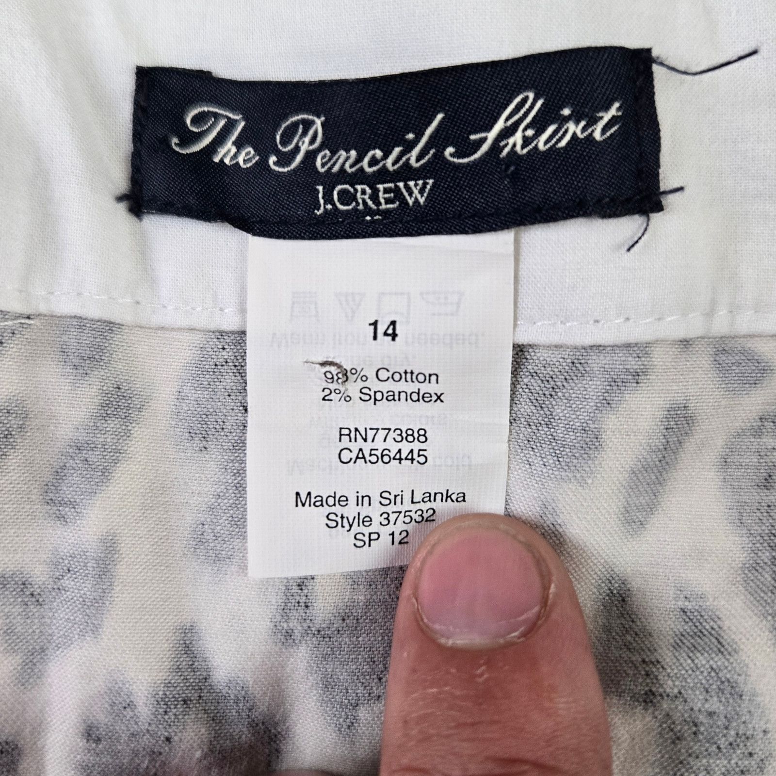 J.Crew J Crew Animal Print Knee Length Pencil Skirt Size 14 Size 36" / US 14 / IT 50 - 4 Thumbnail