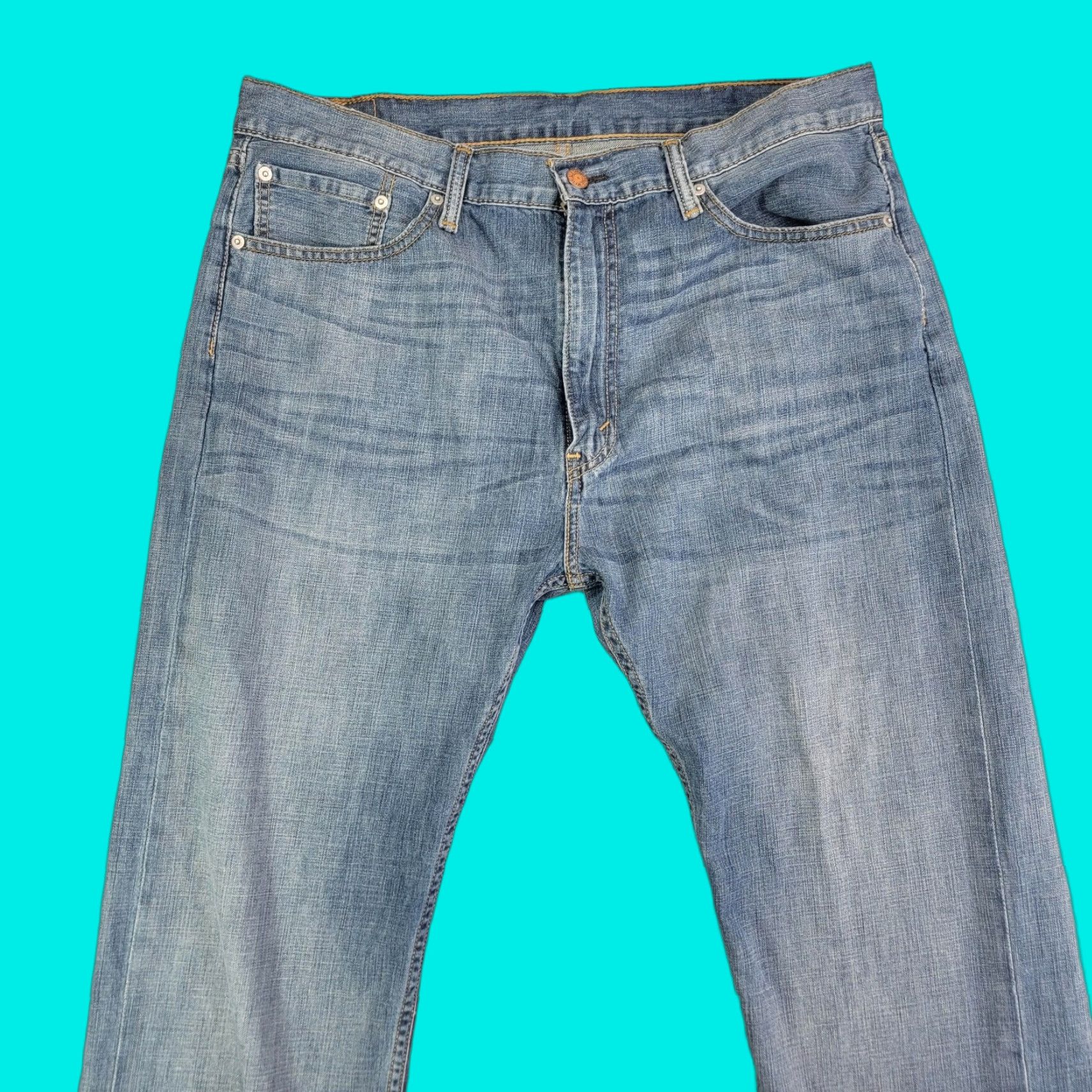 Levi's Levi's 505 Jeans Mens 38x32 Blue Regular Fit Straight Leg Denim Pants Medium Wash Size US 38 / EU 54 - 1 Thumbnail