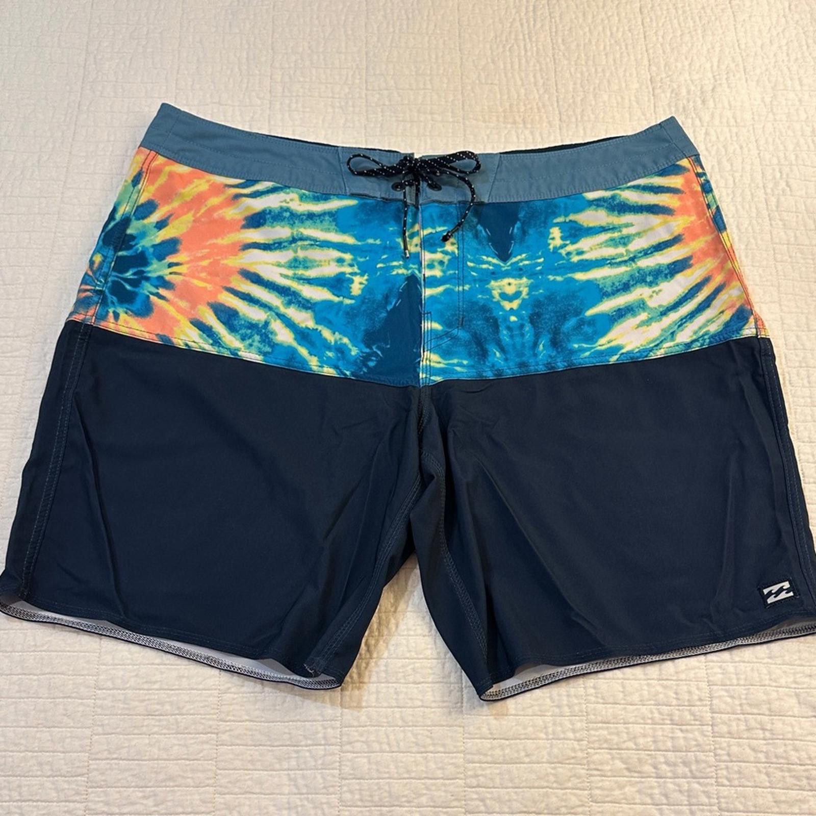 Billabong Billabong 36 Fifty 50 Men's Tie-Dye Board Shorts Surfing Size US 34 / EU 50 - 2 Thumbnail