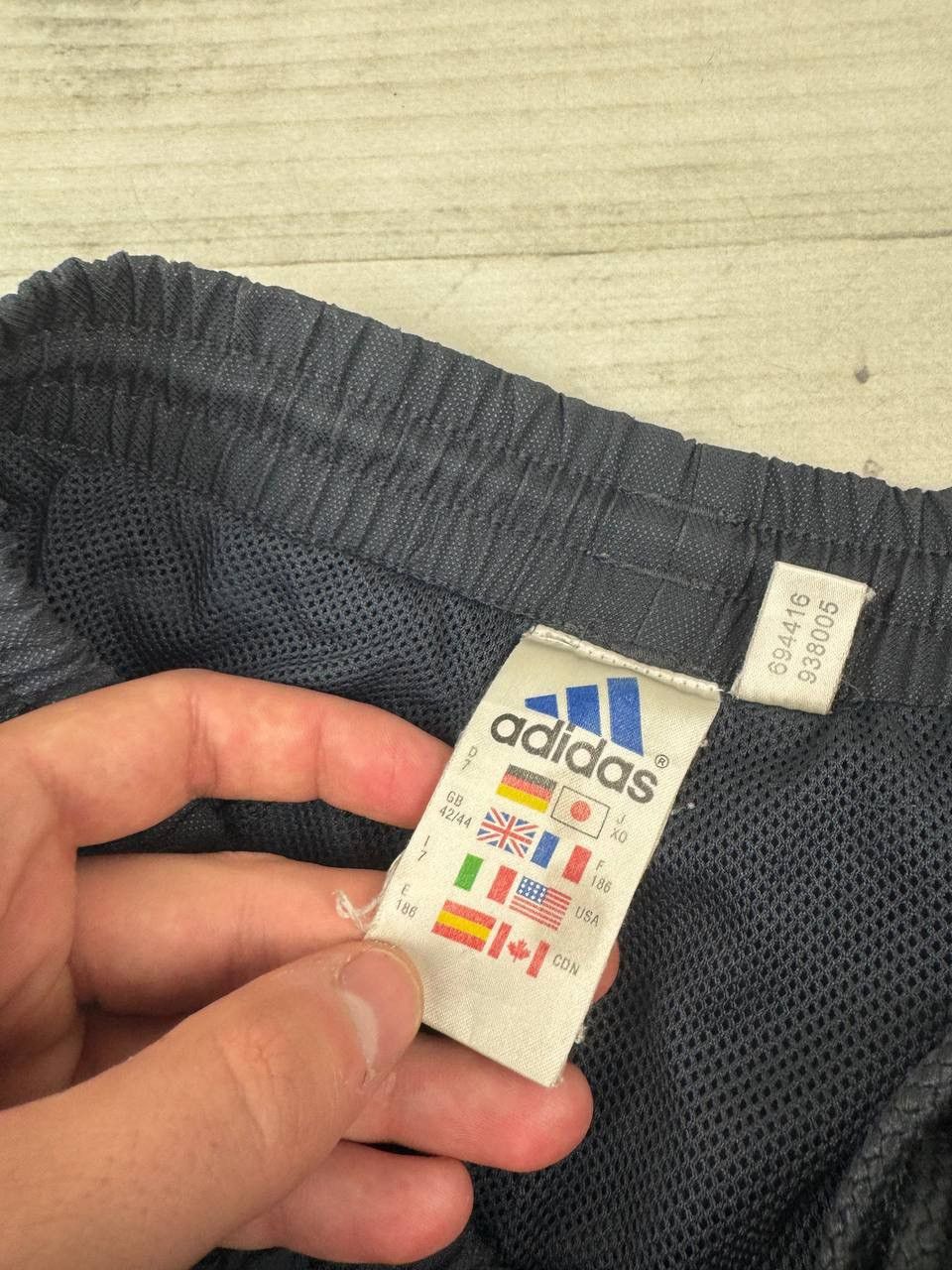 Adidas Adidas Bayern Munich 2001 2002 Tracksuit Jacket And Pants Size US XL / EU 56 / 4 - 22 Thumbnail