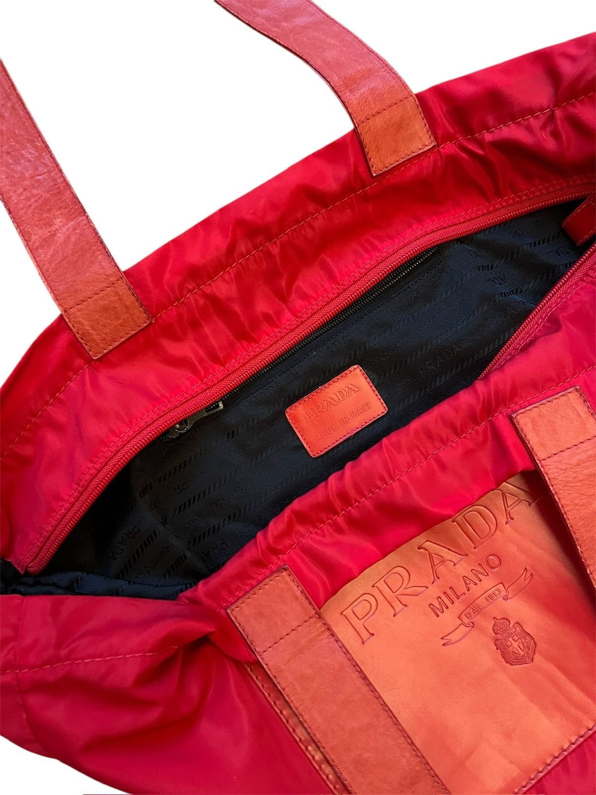 Prada Prada Red Shoulder Bag Size ONE SIZE - 7 Thumbnail