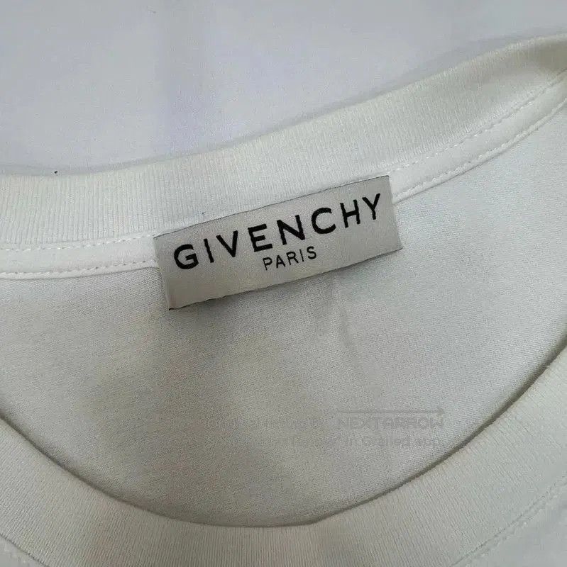 Givenchy Givenchy White Women's T-Shirt - Size S . Size S / US 4 / IT 40 - 5 Thumbnail