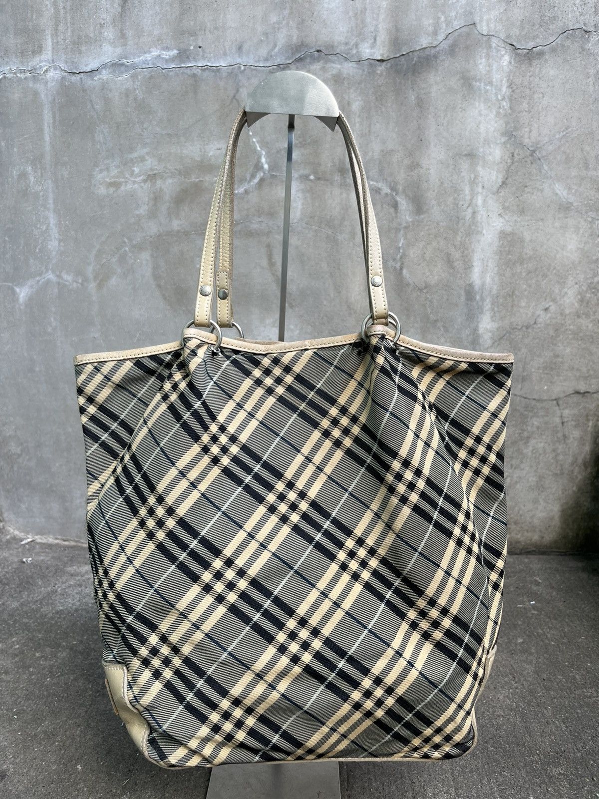 Burberry Blue Label Nova Check Tote Bag Size ONE SIZE - 4 Thumbnail