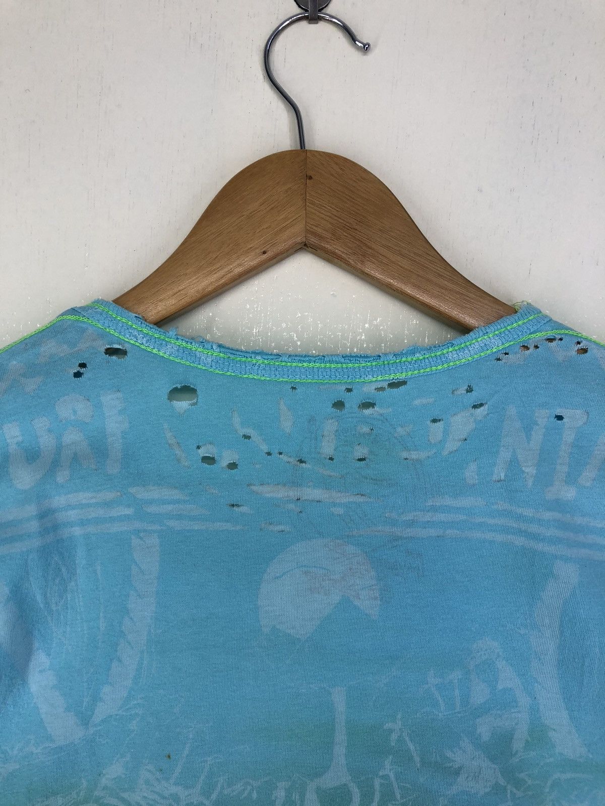 Japanese Brand Mowgli Surf Distressed Tshirt Size US M / EU 48-50 / 2 - 11 Thumbnail