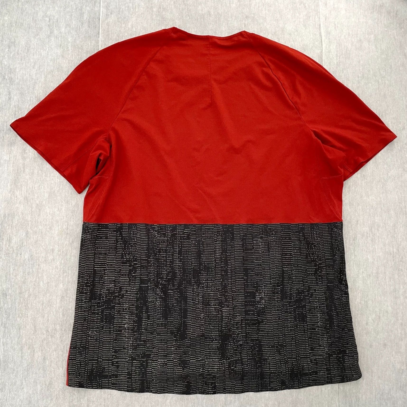 Lululemon VINTAGE Lululemon Short Sleeve Shirt Adult 2XL Orange Active Gym Athleisure Mens XXL Size US XXL / EU 58 / 5 - 2 Thumbnail