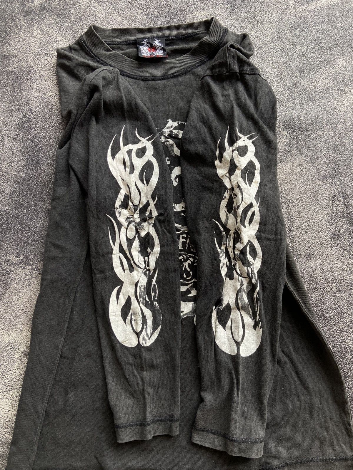 If Six Was Nine Vintage Classy Boy Flame Tribal Faded Thrashed Longsleeve Size US L / EU 52-54 / 3 - 6 Thumbnail