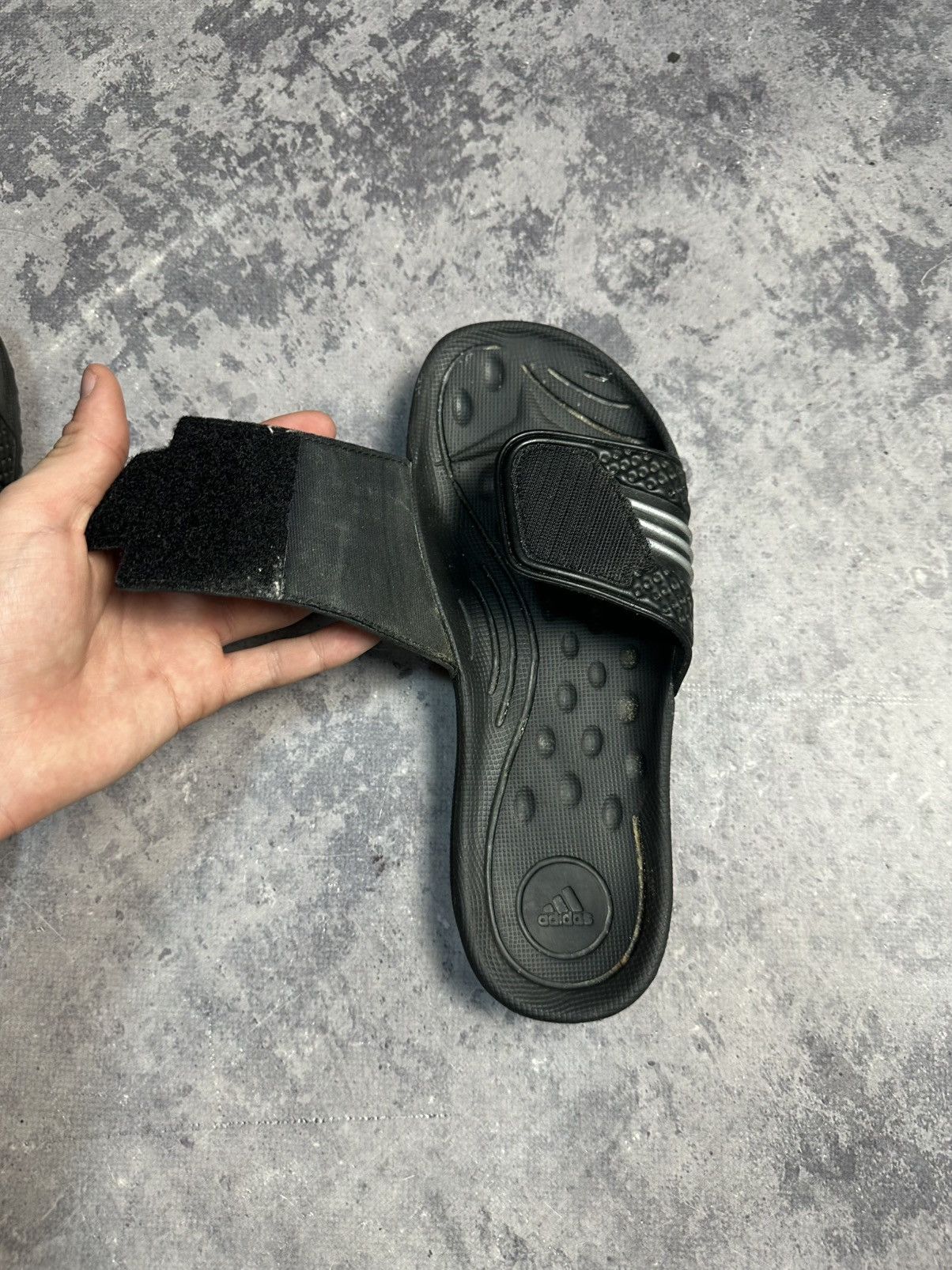 Adidas slippers Adidas Vintage Black Rare Size US 7 / EU 40 - 6 Thumbnail