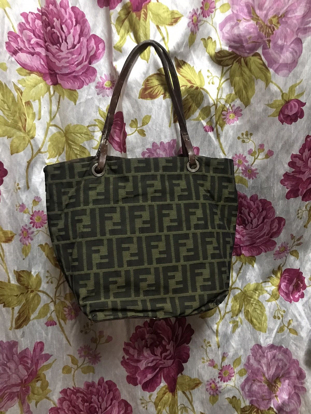 Fendi Authentic Fendi Tote Bag (number code 8315878) Size ONE SIZE - 2 Thumbnail