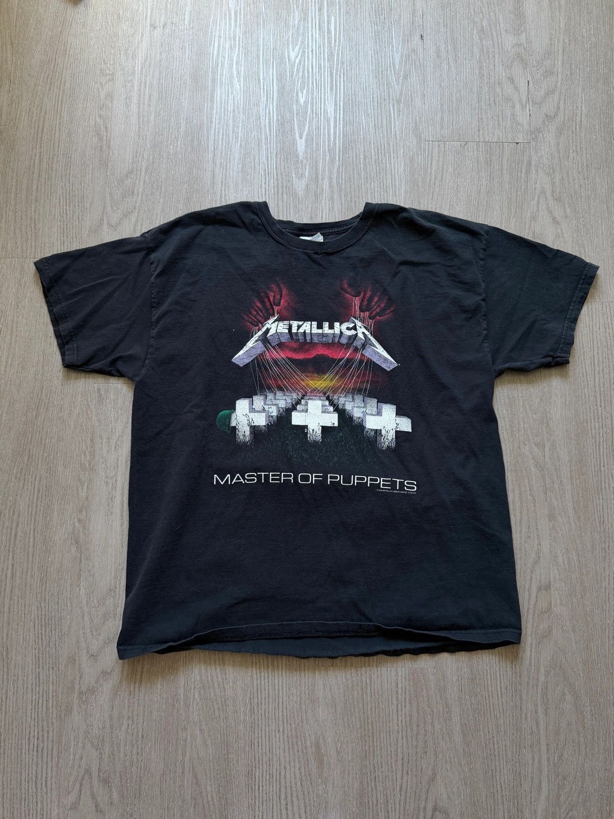 Vintage Vintage Metallica Master of Puppets Tee Size US XL / EU 56 / 4 - 1 Thumbnail