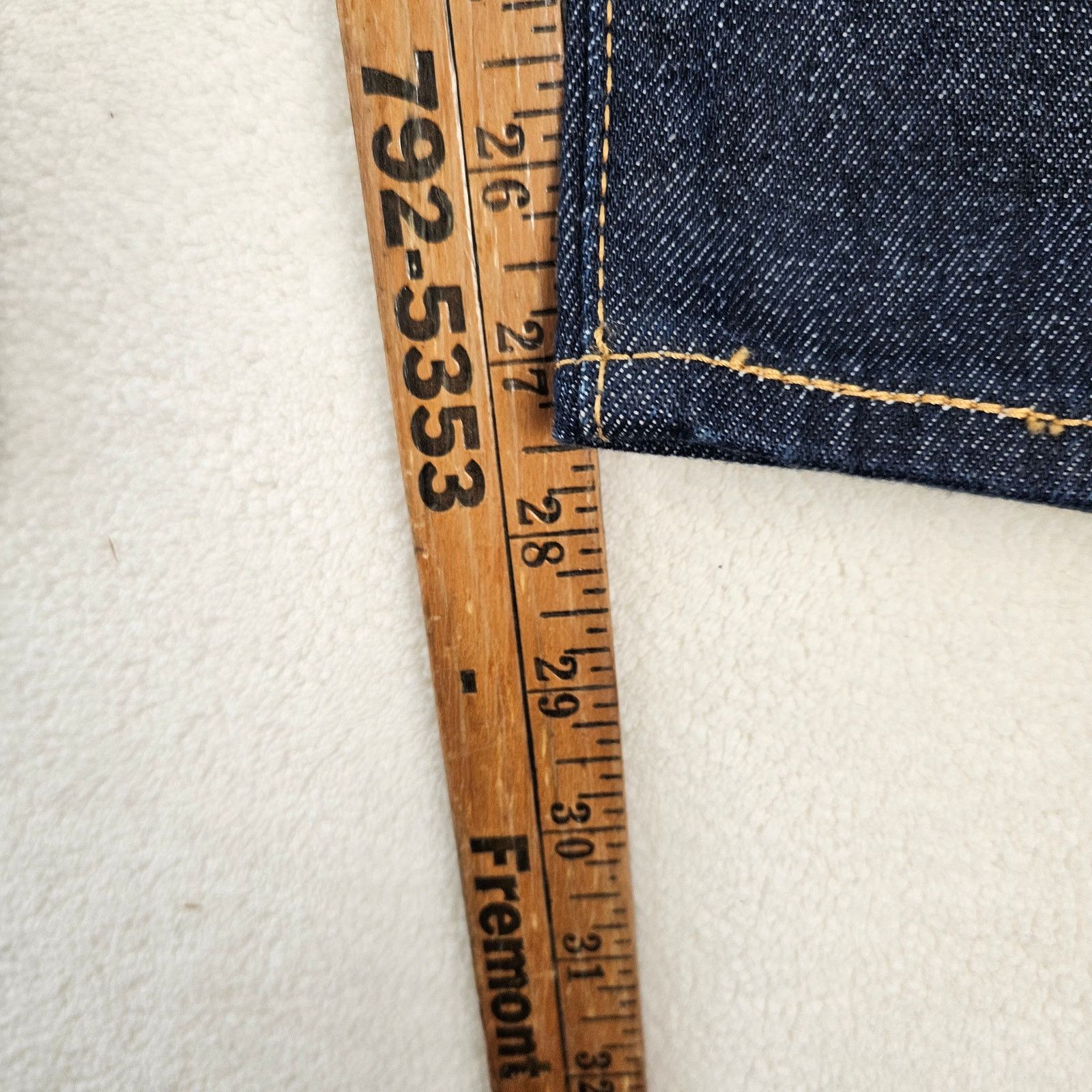 Levi's LEVI'S 501 MEN'S 52X30 ORIGINAL BUTTON FLY DARK WASH JEANS Size US 44 / EU 60 - 4 Thumbnail