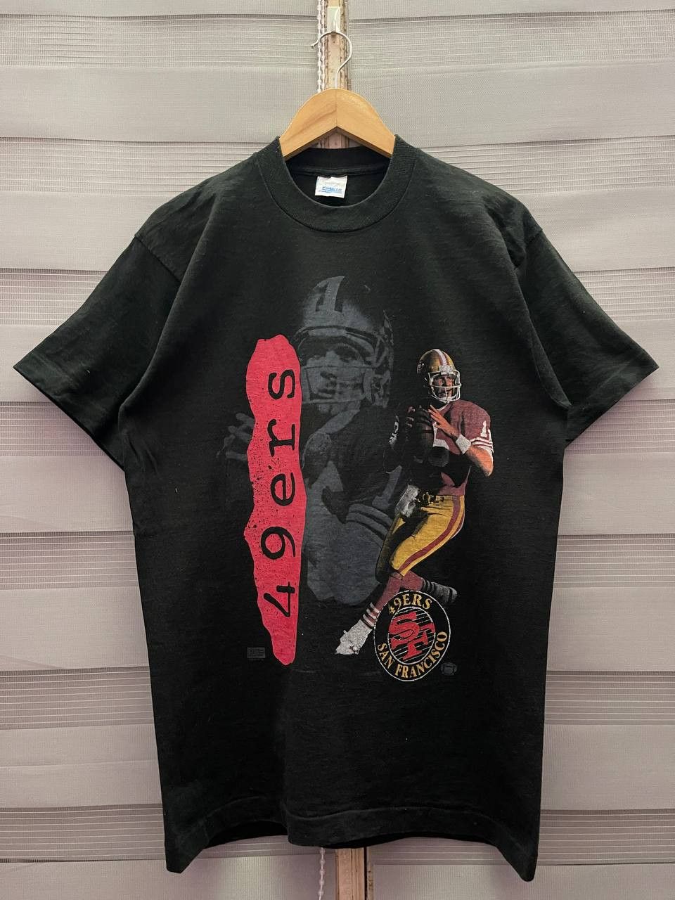 NFL Vintage 90s Joe Montana San Francisco 49ers NFL Tees Size US M / EU 48-50 / 2 - 1 Thumbnail