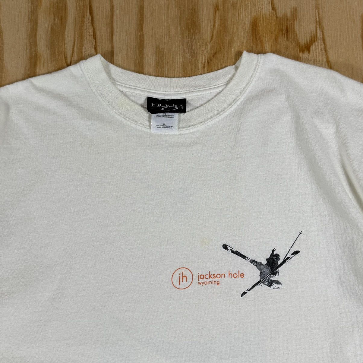 Vintage HUGE Jackson Hole T Shirt Ski Wyoming Graphic Vintage 2003 Size US XL / EU 56 / 4 - 7 Thumbnail