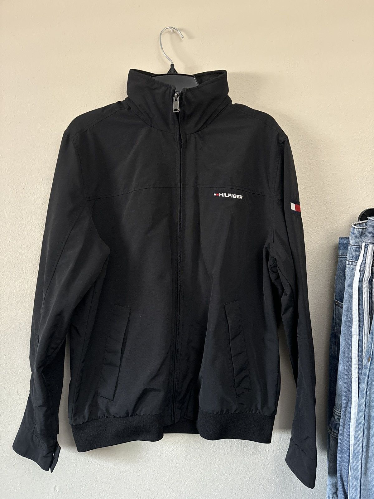 Tommy Hilfiger × Vintage Tommy Hilfiger Windbreaker Size US M / EU 48-50 / 2 - 1 Thumbnail