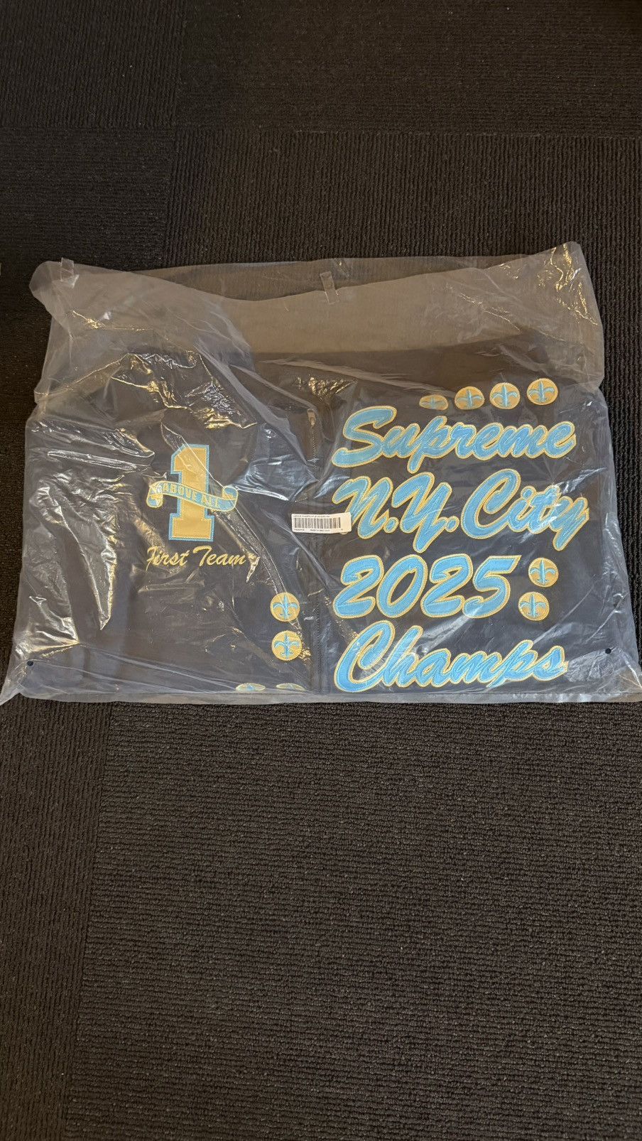 Supreme Supreme League Champs Zipup Hooded sweatshirt (XL) (Blue) Size US XL / EU 56 / 4 - 1 Thumbnail