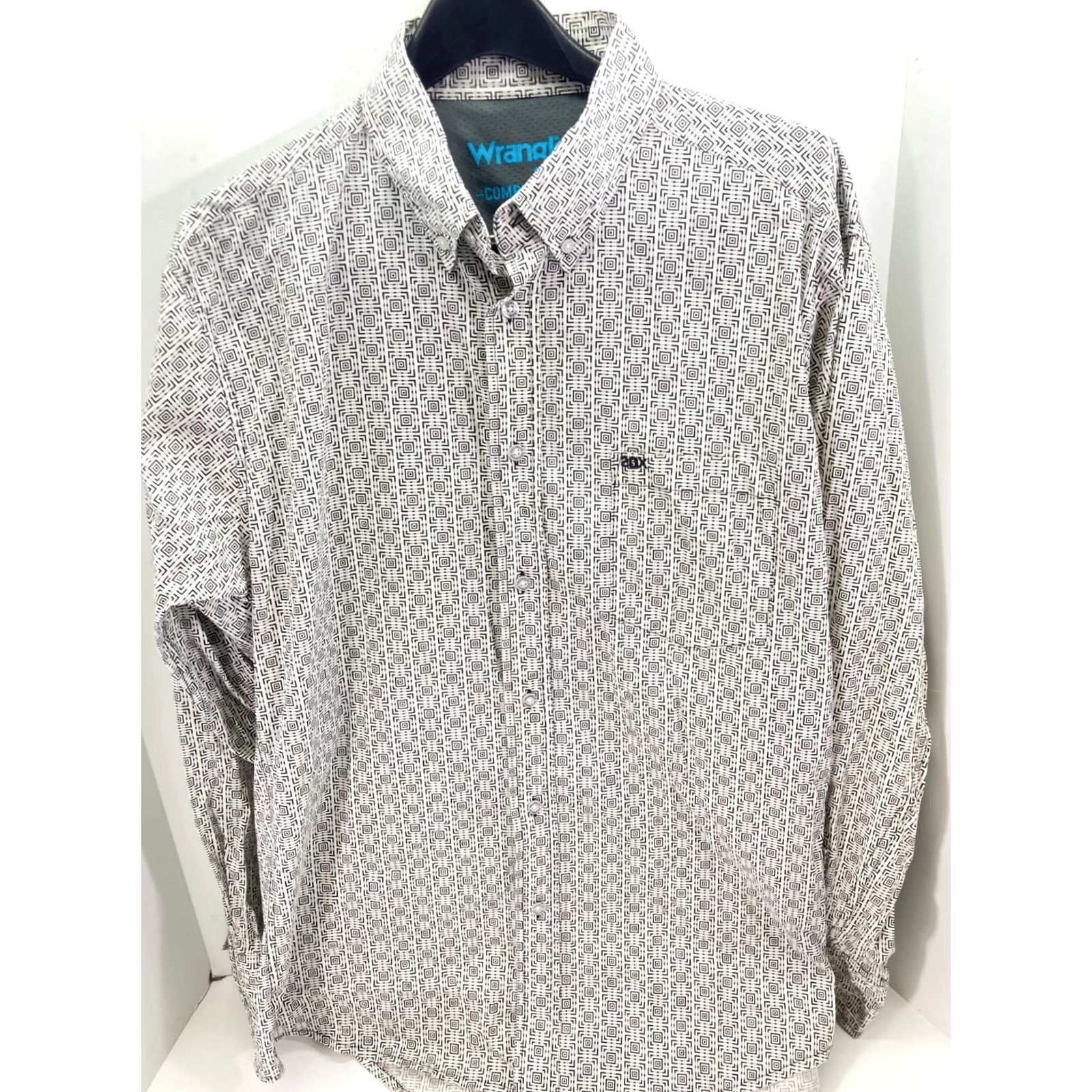 Wrangler VINTAGE? No. Wrangler 20X Competition Button Down Shirt Mens XL White Geometric Print Size US XL / EU 56 / 4 - 3 Thumbnail