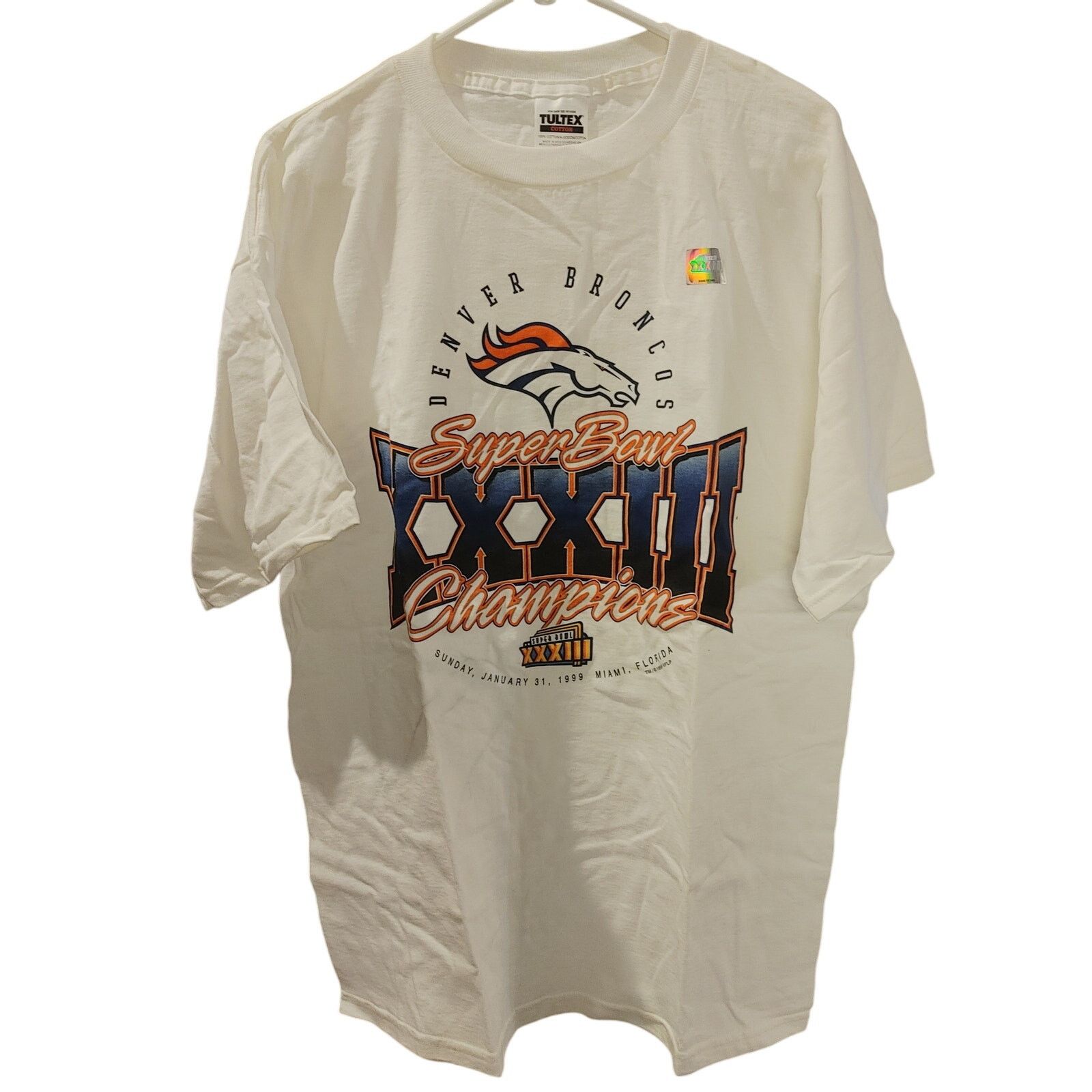 Other XL White Denver Broncos XXXIII (33) Super Bowl Champions Tee Size US XL / EU 56 / 4 - 1 Thumbnail
