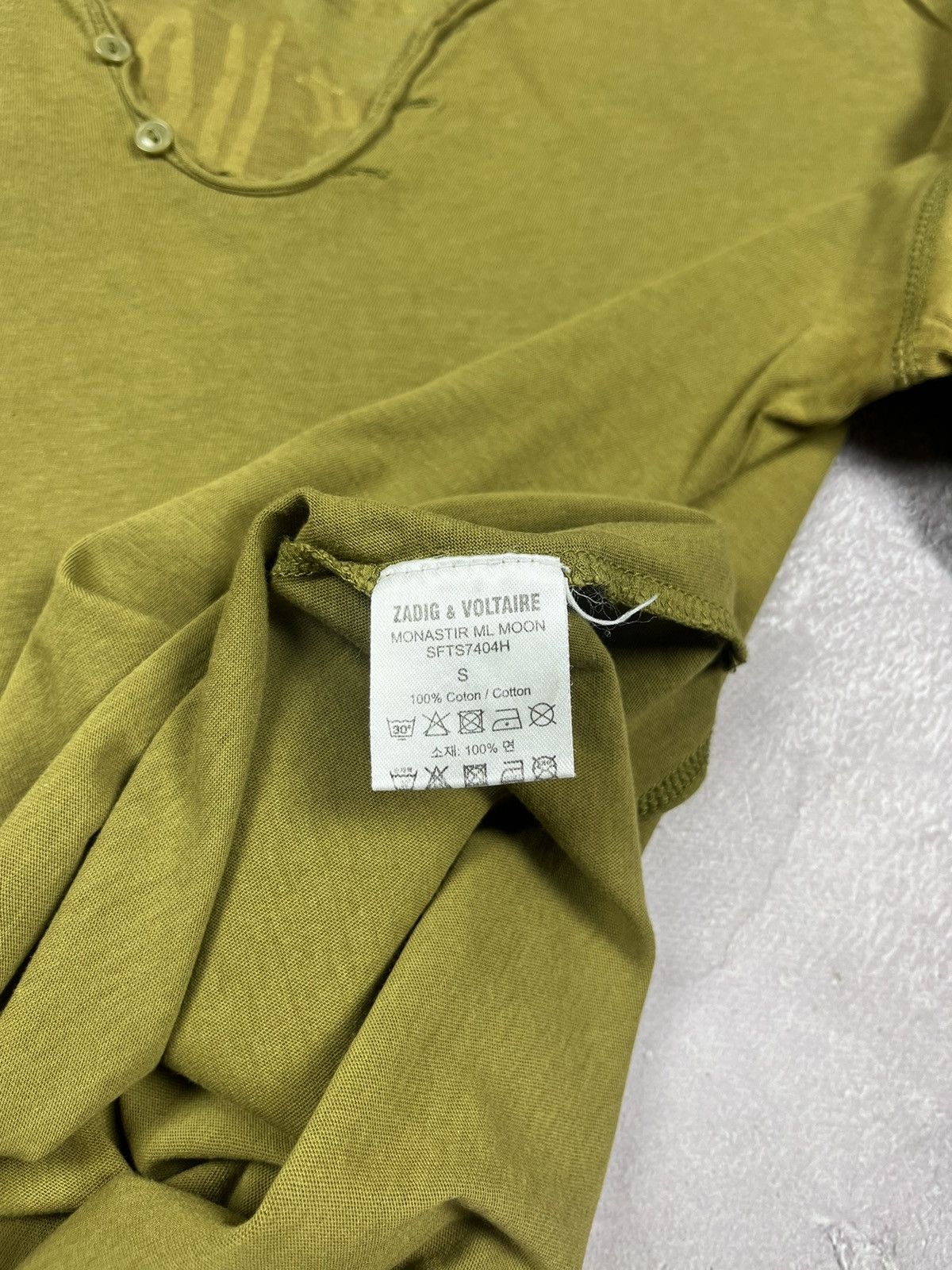 Zadig & Voltaire Zadig & Voltaire Monastir ML Moon VNeck Longsleeve Size S Size US S / EU 44-46 / 1 - 8 Thumbnail