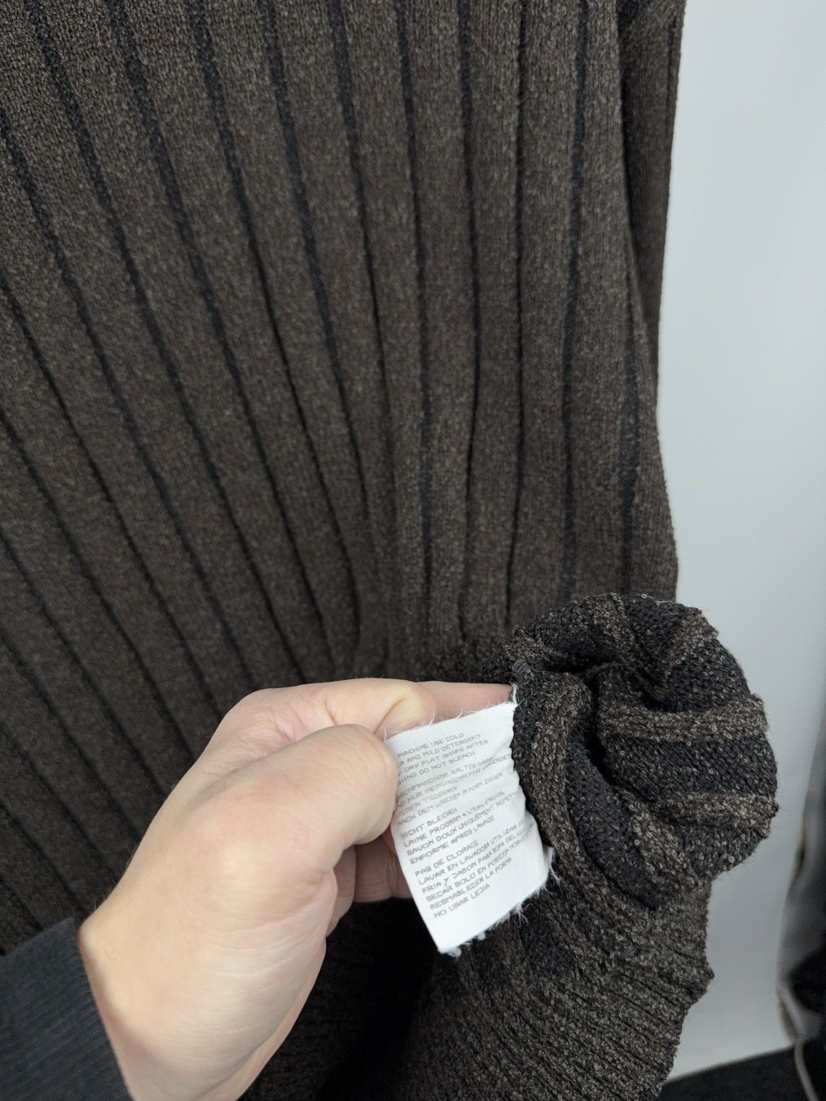 Hugo Boss Luxury Retro 00s Hugo Boss Ribbed Knit Sweater Made in Italy Size US L / EU 52-54 / 3 - 5 Thumbnail