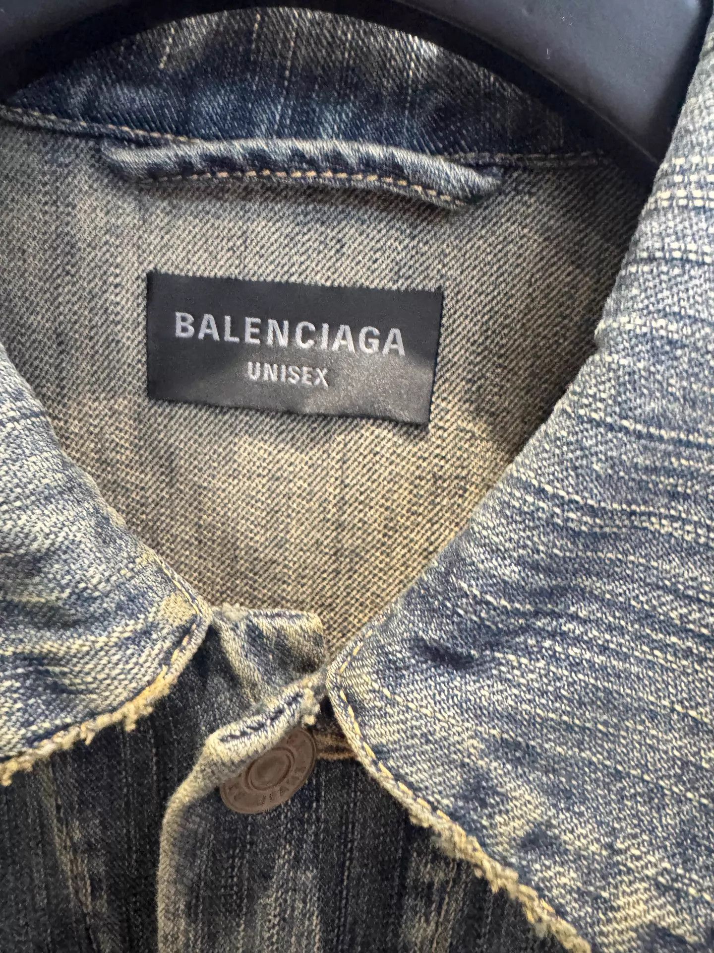 Balenciaga Balenciaga Bitcoin Denim Jacket Unisex S Size US S / EU 44-46 / 1 - 2 Thumbnail