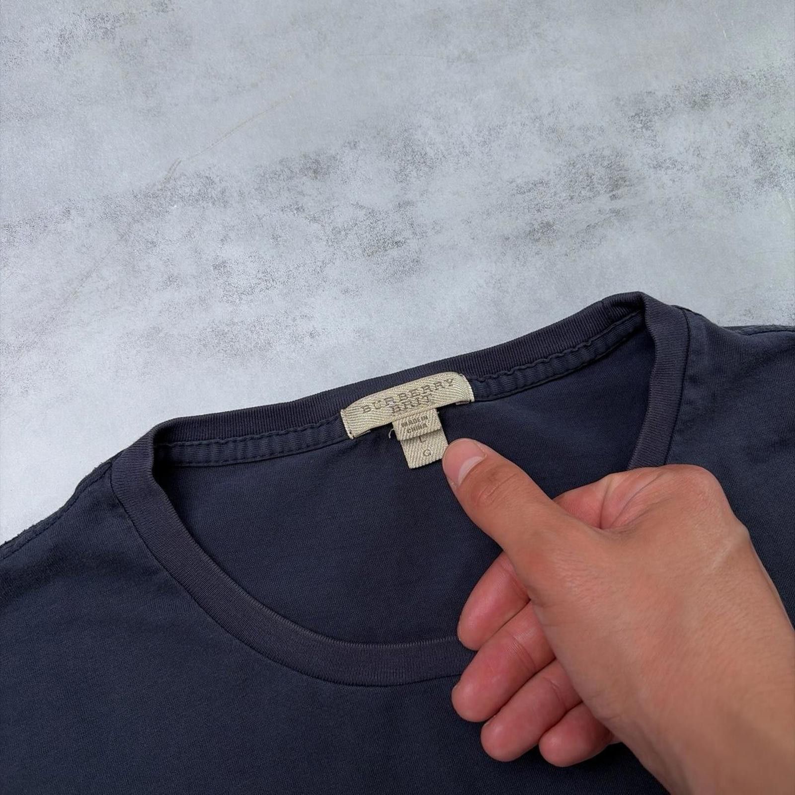 Other Y2K Navy Burberry Brit Long Sleeve Logo T-Shirt Size L / US 10 / IT 46 - 6 Thumbnail