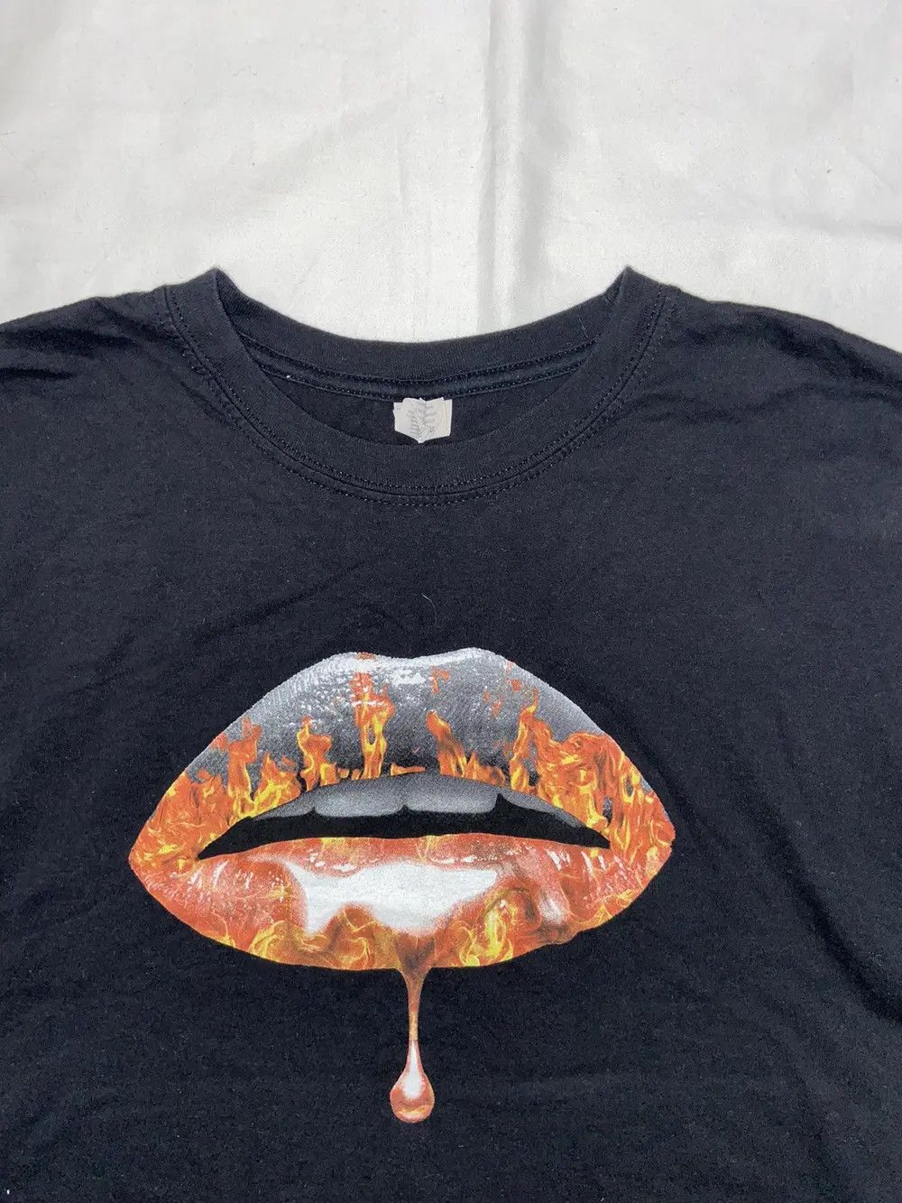 Vintage VINTAGE 90S ART BIG LIPS TEE STREETWEAR JAPANESE SKATE Y2K Size US XL / EU 56 / 4 - 4 Thumbnail