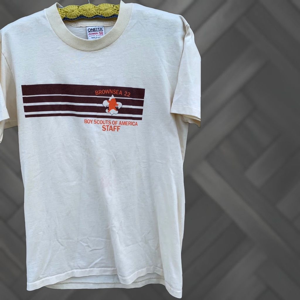 Vintage VINTAGE BROWNSEA 22 Boy Scouts of America Staff t-shirt L Men's Ivory Graphic Tee Short Sleeve 50/50 Made in USA Size US L / EU 52-54 / 3 - 1 Thumbnail